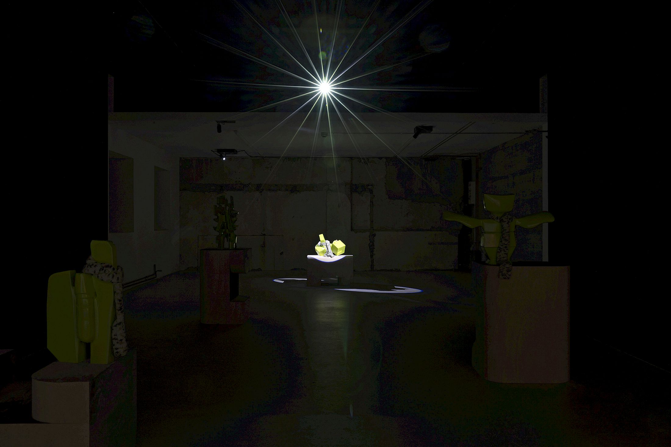 Exhibition View Duo Show Paul Fritz and Virginie Sistek «Priscilla Predator: geboren, leben, sterben» at For, Basel, 2026 / Photo: Gina Folly / Courtesy: the artists and For, Basel