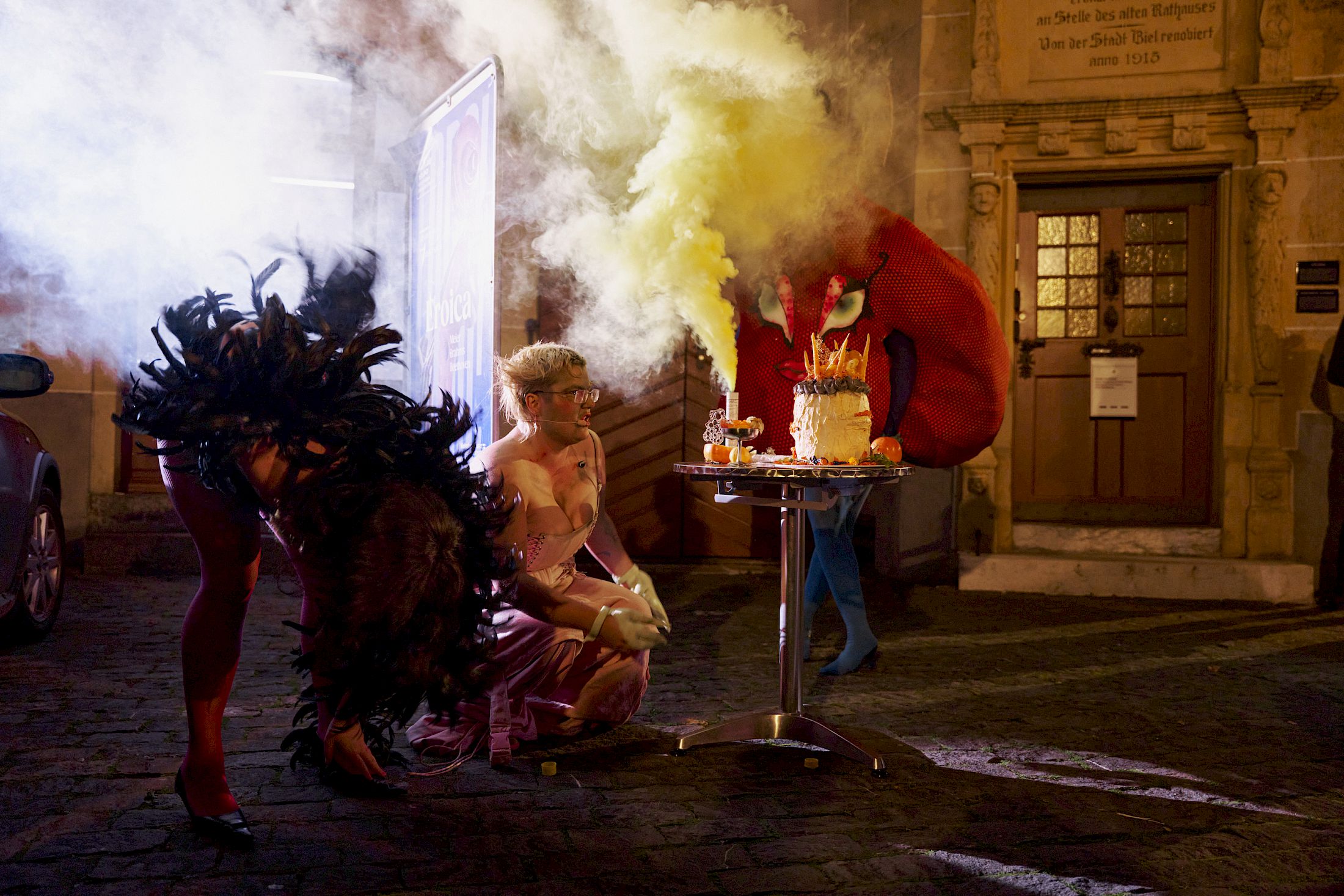 Exhibition View Solo Show Rebecca Solari «POGO NEL BRODO ; view on Rebecca Solari, Performance featuring Marlène Charpentié and Rozy Tergemina Sapelkine» at Krone Couronne, Biel/Bienne, 2025 / Photo: Séraphine Sallin-Mason / Courtesy: the artist and Krone Couronne