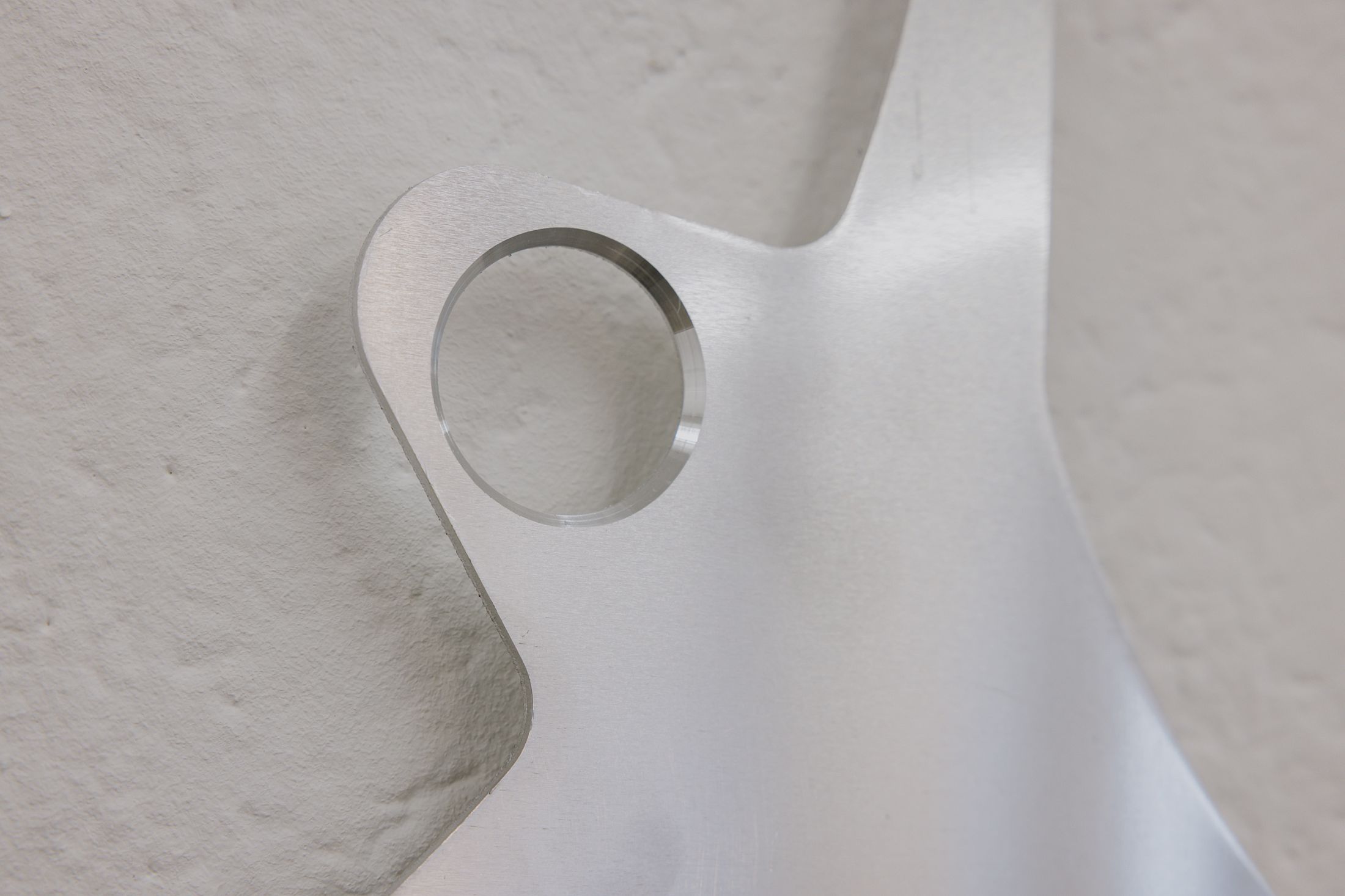 Exhibition View Duo Show Thalles Piaget and Yann Stéphane Bisso «Where have you been? ; view on Thalles Piaget, accroche-regard (Detail), 2025» at WallStreet, Fribourg, 2025-2026 / Photo: Julie Folly / Courtesy: the artists and WallStreet