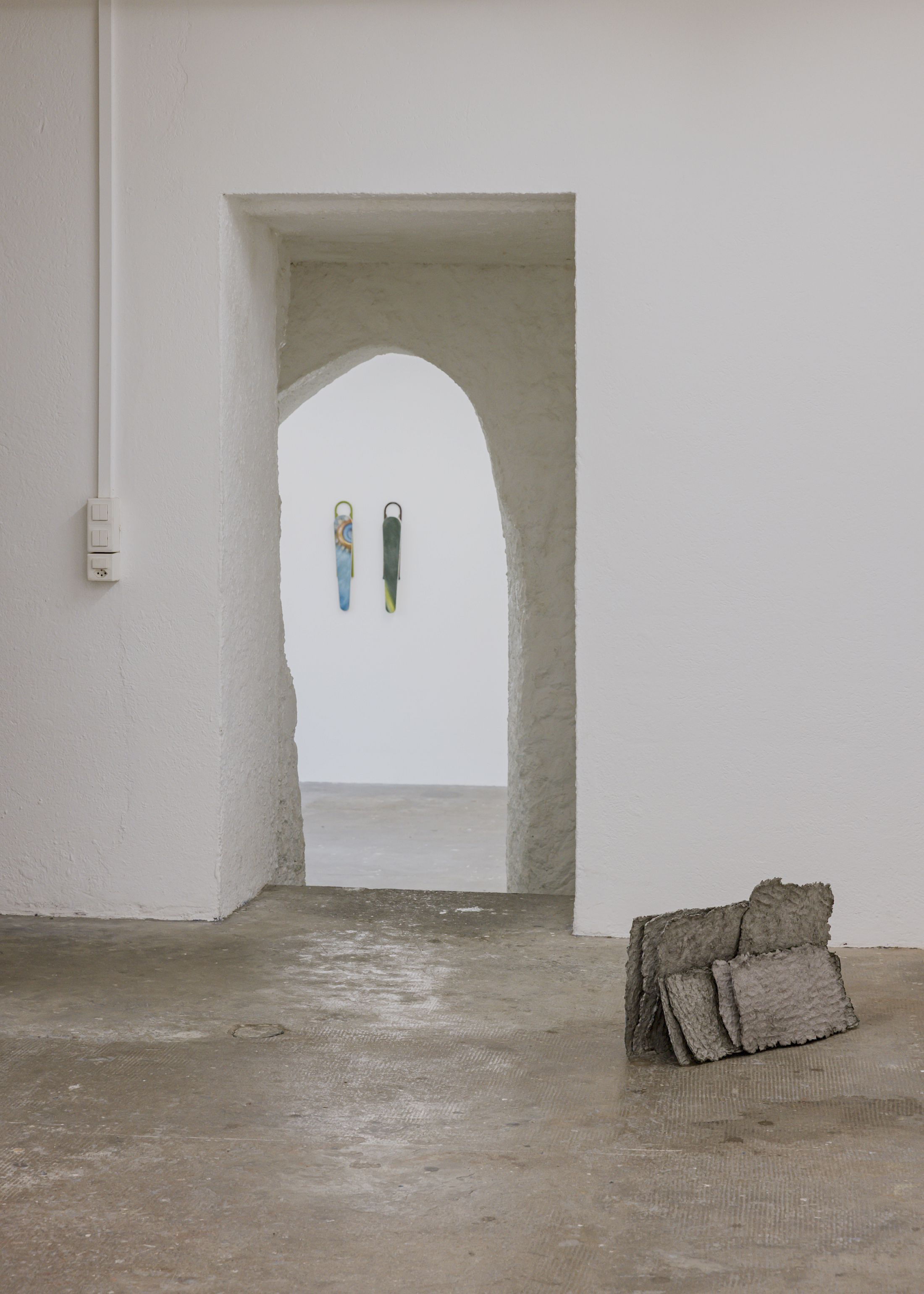 Exhibition View Duo Show Thalles Piaget and Yann Stéphane Bisso «Where have you been?» at WallStreet, Fribourg, 2025-2026 / Photo: Julie Folly / Courtesy: the artists and WallStreet