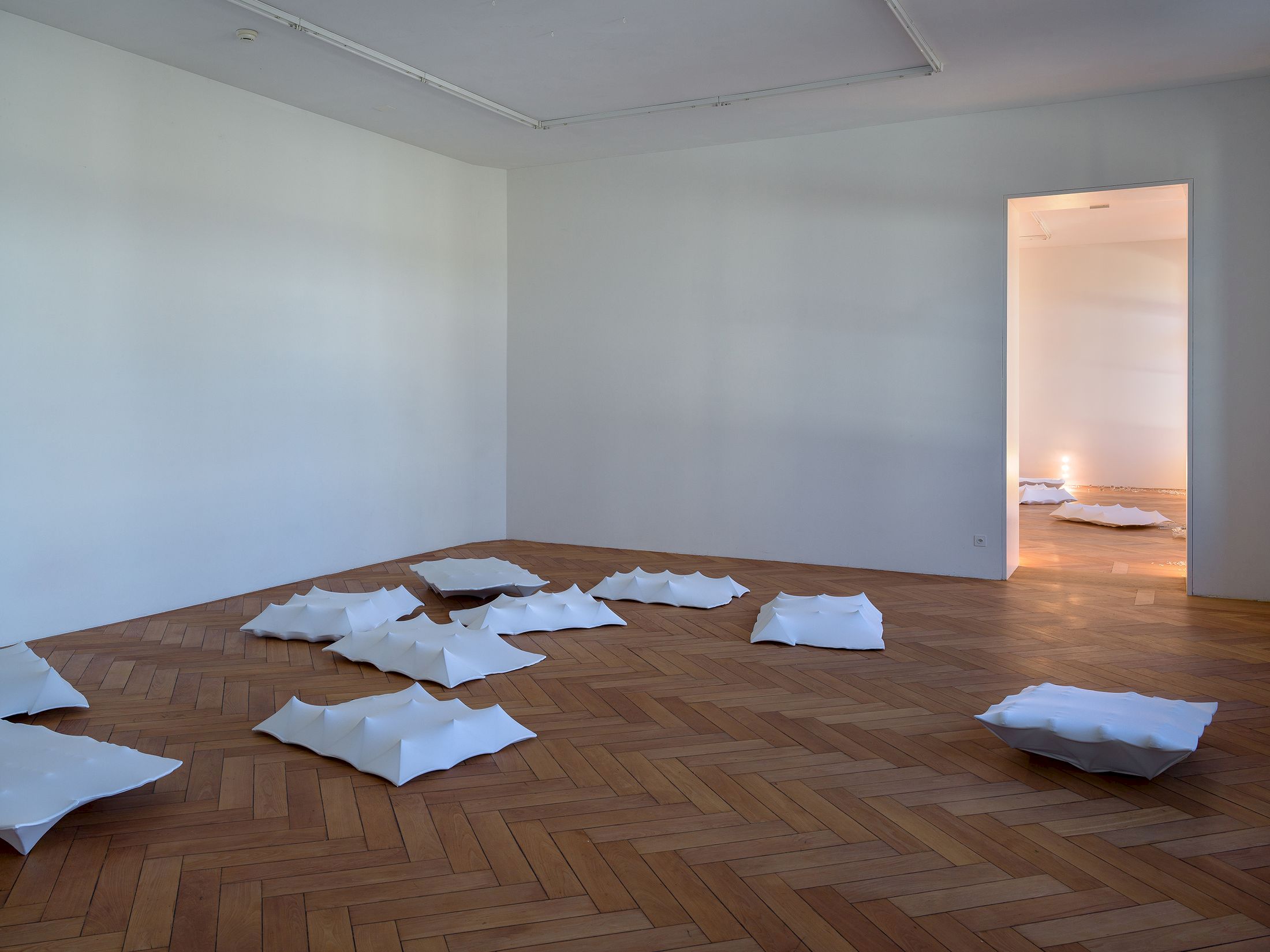 Exhibition View Solo Show Nancy Lupo «Tom» at Stadtgalerie Bern, Bern, 2026 / Photo: Cedric Mussano / Courtesy: the artist and Stadtgalerie Bern