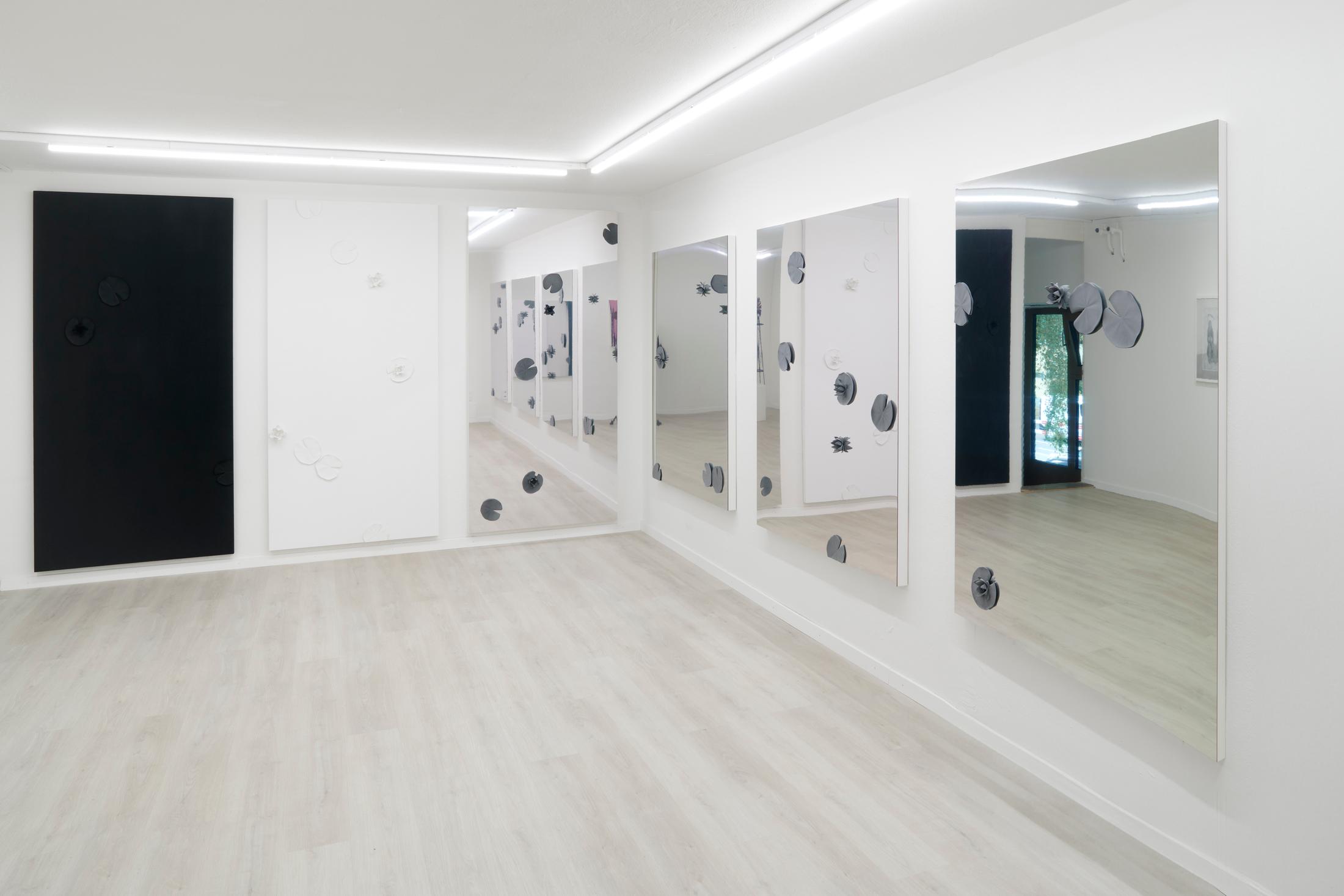 Exhibition View Solo Show Adam Cruces «Necessary Evil» at Blue Velvet, Zurich, 2024 / Photo: Flavio Karrer / Courtesy: The artist and Blue Velvet