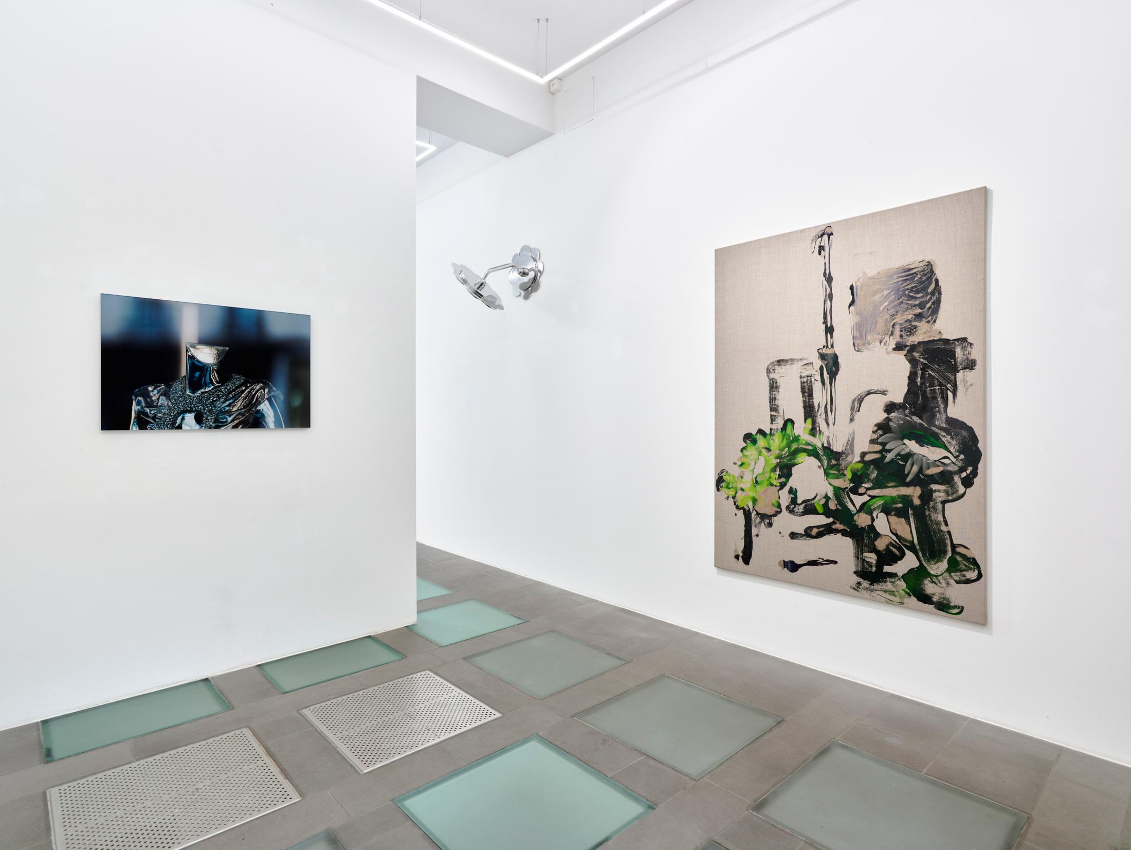 Exhibition View Group Show «Beyond the Looking Glass» at Galerie Lange + Pult, Zurich, 2024 / Photo: Felix Jungo / Courtesy: The artists and Galerie Lange + Pult