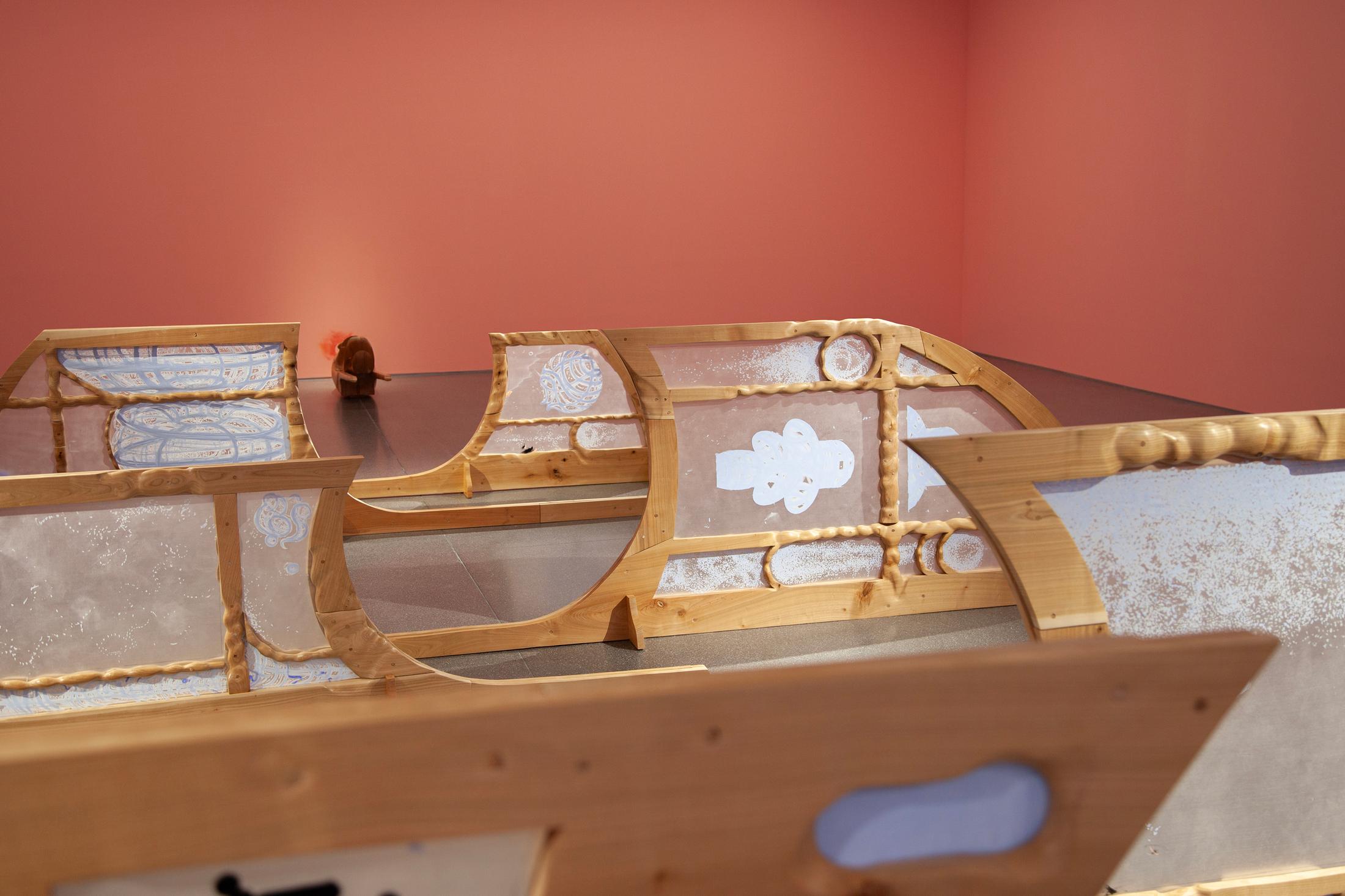 Exibition View Solo Show Bianca Barandun «Ghost Note; view on Ghost Note, cherry wood, oil stick, organza, ceramics, pigments, 16.60 x 9.50 x 3.50 m, 2024» at Bündner Kunstmuseum Chur, Chur, 2025 / Photo: Thomas Strub / Courtesy: the artist and Bündner Kunstmuseum