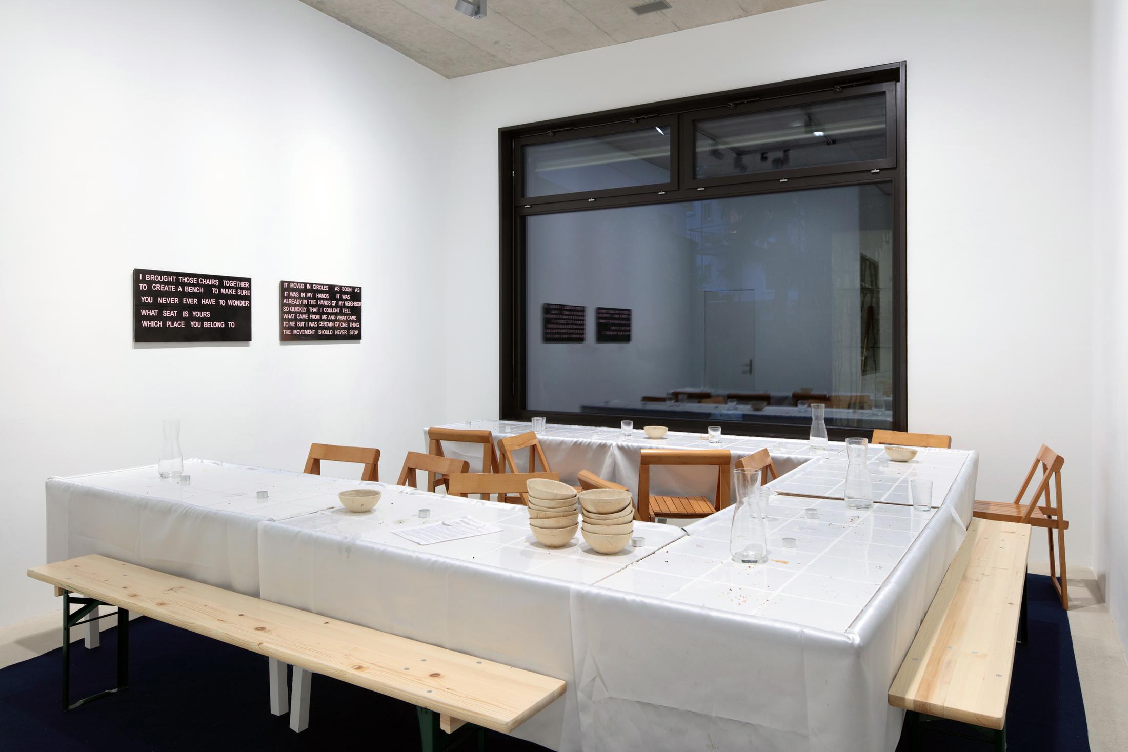 Exhibition View Debbie Alagen Solo Show «One reason to come brings many to stay» at Windhager von Kaenel, Zurich, 2023 / Courtesy: the artist and Windhager von Kaenel