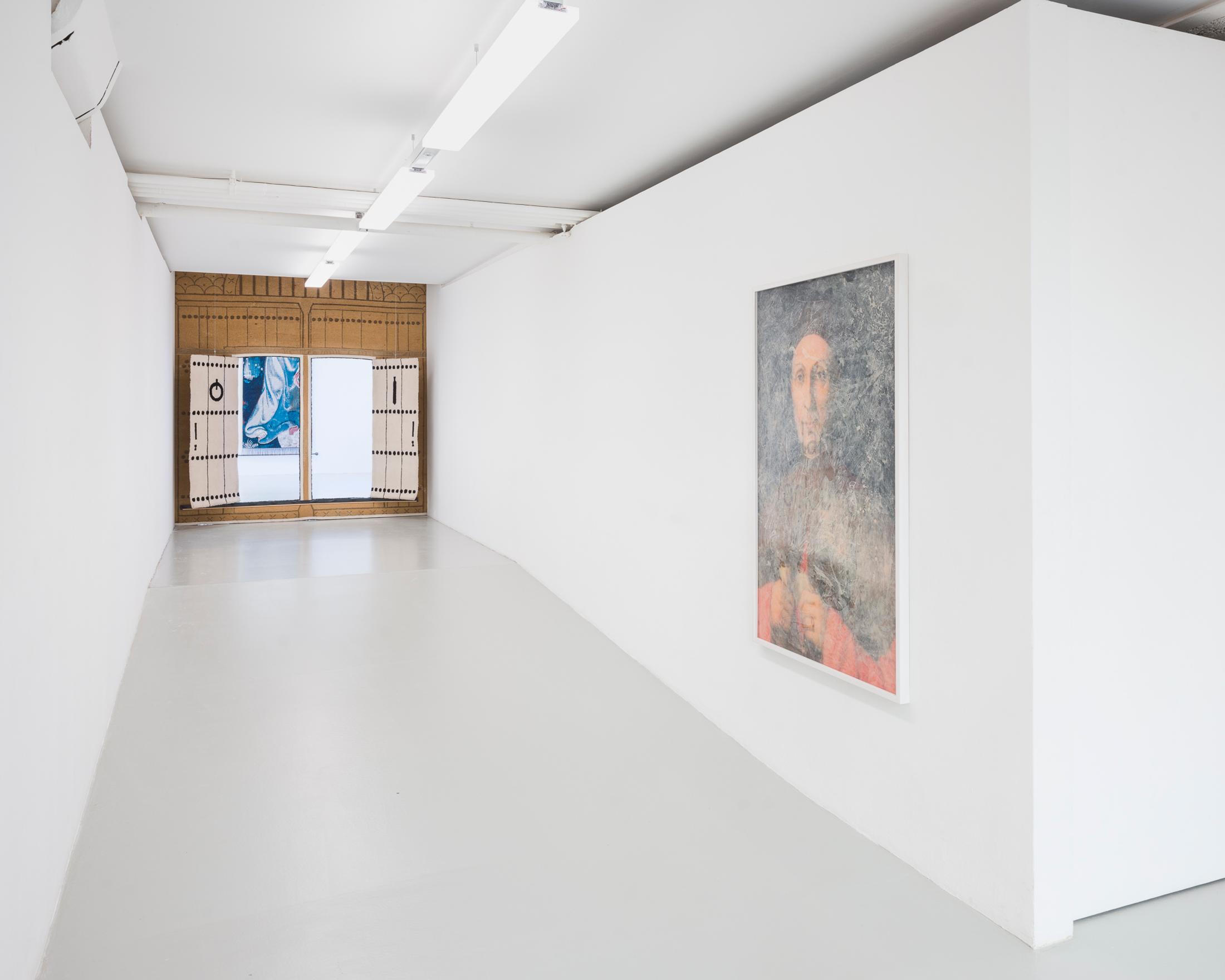 Exhibition View Group Show «Désorde sacré; view on Slavs and Tatars, Sanft Power, 2022, woolen yarn, metal and Pamela Rosenkranz, Creation, Deterioration, Conservation (Lemis), 2017, acrylic paint, inkjet print, plexiglas» at CAN, Centre d'art Neuchâtel, Neuchâtel, 2025 / Photo: Sebastian Verdon / Courtesy: the artists and Courtesy of Sammlung Ricola