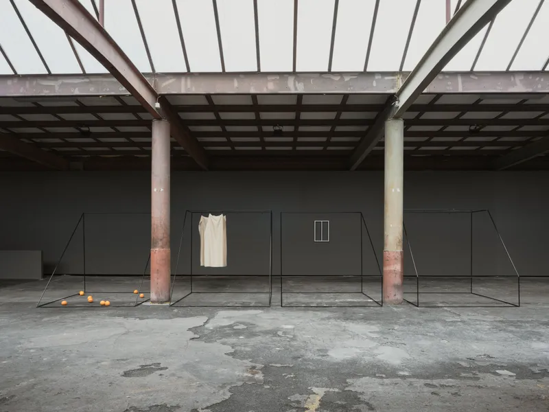 Exhibition View Solo Show Edit Oderbolz «I Have No Roots in This Life; view on Edit Oderbolz, I Hear the Cold, 2024, (4-part) Metal, glass, acrylic, wood, fabric 2 x 2 x 2 m each» at Kunsthalle Arbon, Arbon, 2024 / Photo: Ladina Bischof / Courtesy: The artist and Kunsthalle Arbon