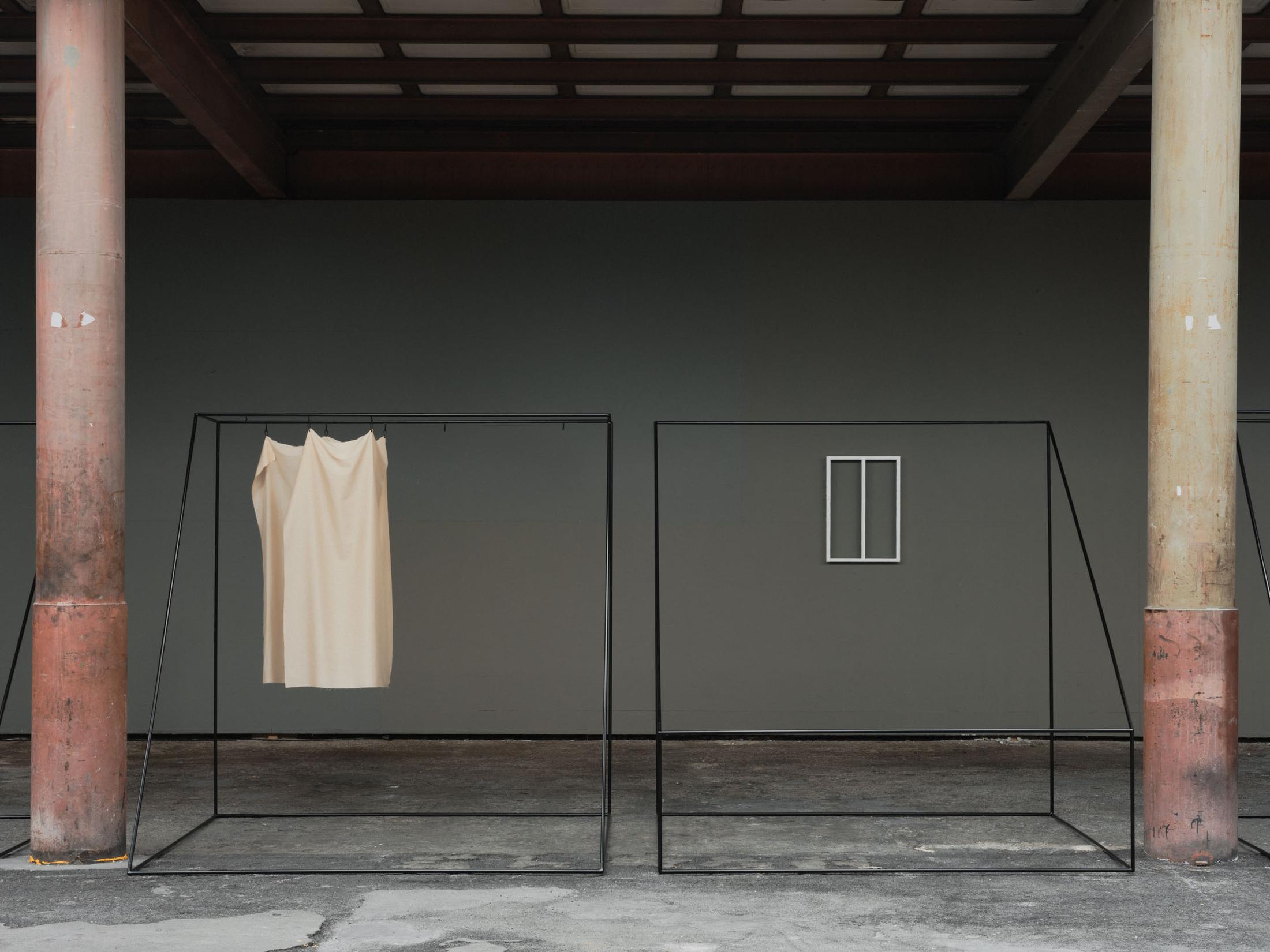 Exhibition View Solo Show Edit Oderbolz «I Have No Roots in This Life; view on Edit Oderbolz, I Hear the Cold (Detail), 2024, (4-part) Metal, glass, acrylic, wood, fabric 2 x 2 x 2 m each» at Kunsthalle Arbon, Arbon, 2024 / Photo: Ladina Bischof / Courtesy: The artist and Kunsthalle Arbon