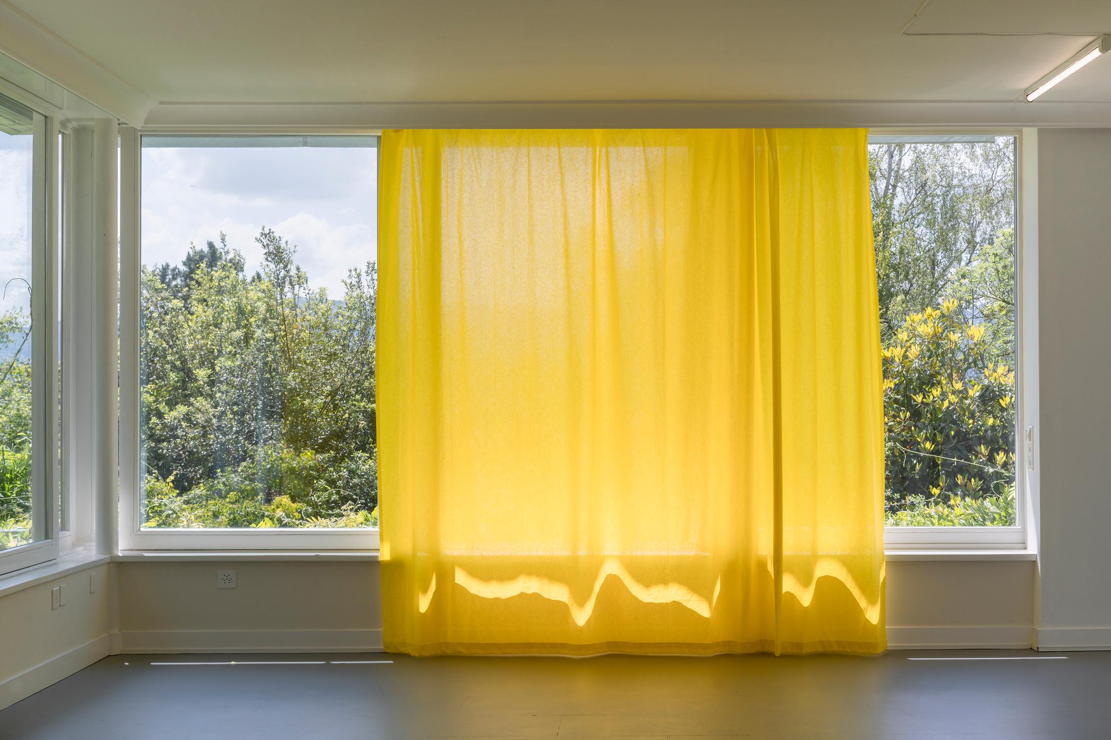 Exhibition View Solo Show Elise Corpataux «A Lifetime Waiting for Summer to Happen» at suns.works, Küsnacht, 2024 / Photo: Claude Barrault, Remy Ugarte Vallejos et al. / Courtesy: The artist and suns.works