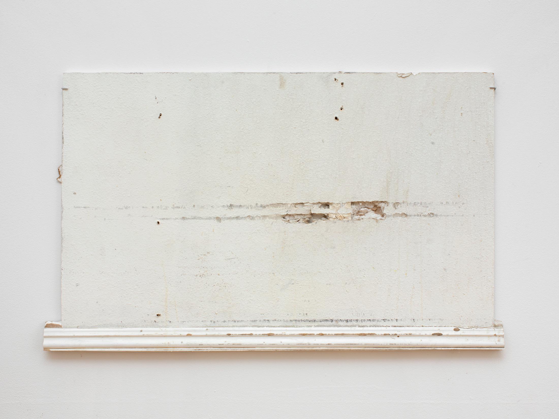 Exhibition View Emily Barker Solo Show «Wall Works; view on Emily Barker, Bedroom wall (under the window), 2023, Drywall and wood, 108 x 65 x 2.5 cm» at Sentiment, Zurich, 2023-2024 / Photo: Philipp Rupp & Julien Gremaud / Courtesy: the artist and Sentiment