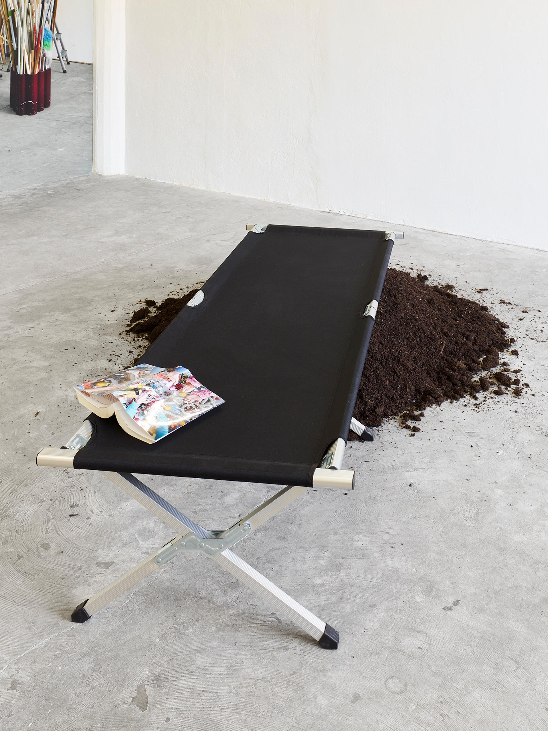 Exhibition View Solo Show «Emmanuelle Lainé» at CIRCUIT, Lausanne, 2024 / Photo: David Gagnebin-de Bons / Courtesy: The artist and CIRCUIT, Centre d'art contemporain