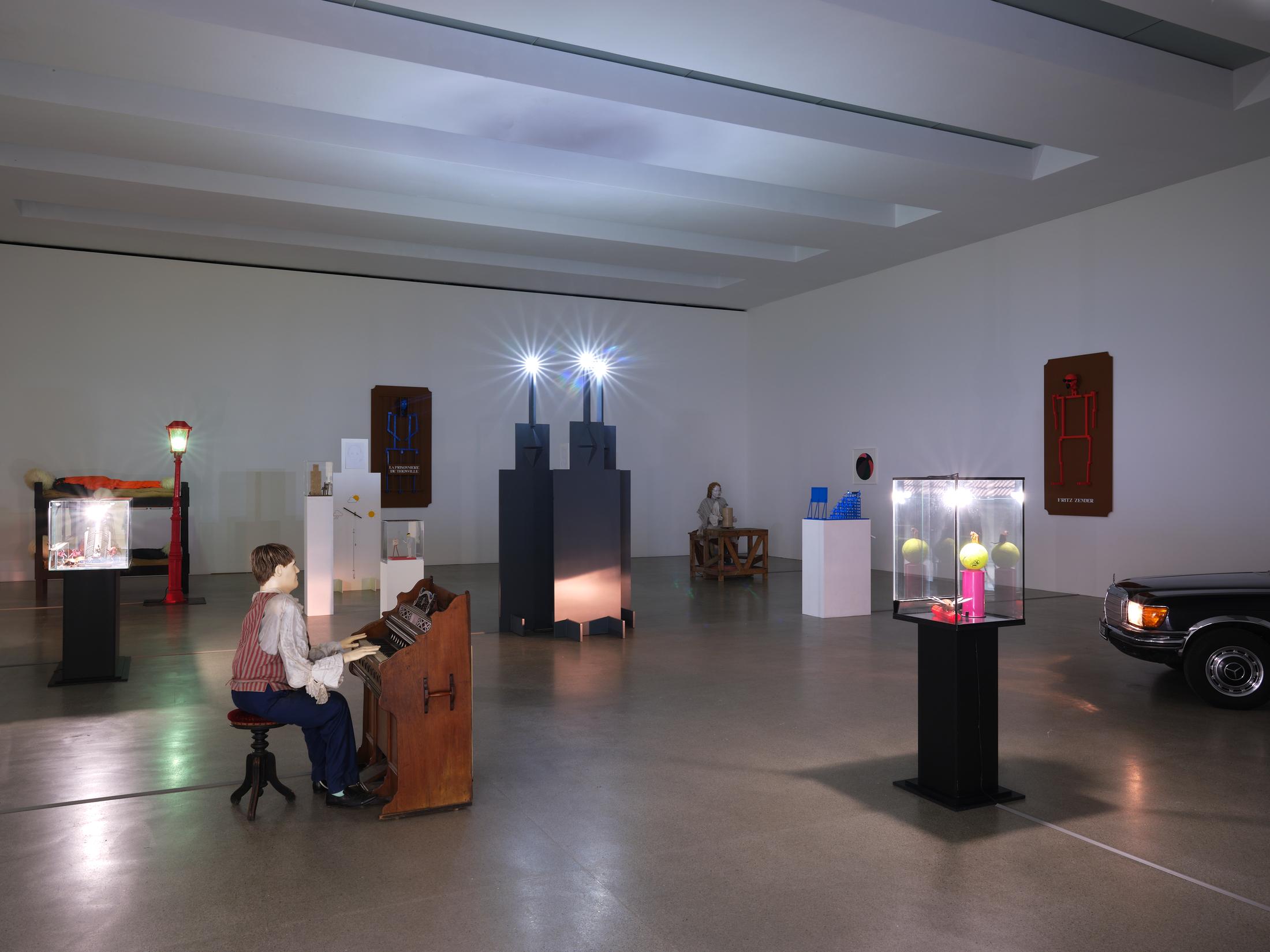 Exhibition View Duo Show Jos De Gruyter & Harald Thys «Impressions de Biel» at Kunsthaus Biel / Centre d'Art Bienne, Biel/Bienne, 2024 / Photo: Thomas Annaheim Lambert / Courtesy: the artists and Kunsthaus Biel