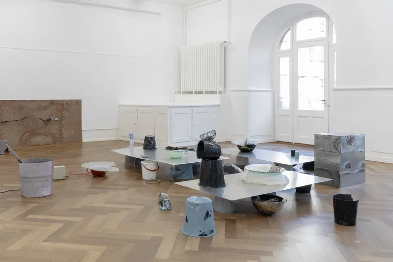 Exhibition View Solo Show Julia Znoj «BASS MY TRESPASS» at Krone Couronne, Biel/Bienne, 2025 / Photo: Michal Schorro / Courtesy: the artist and Krone Couronne