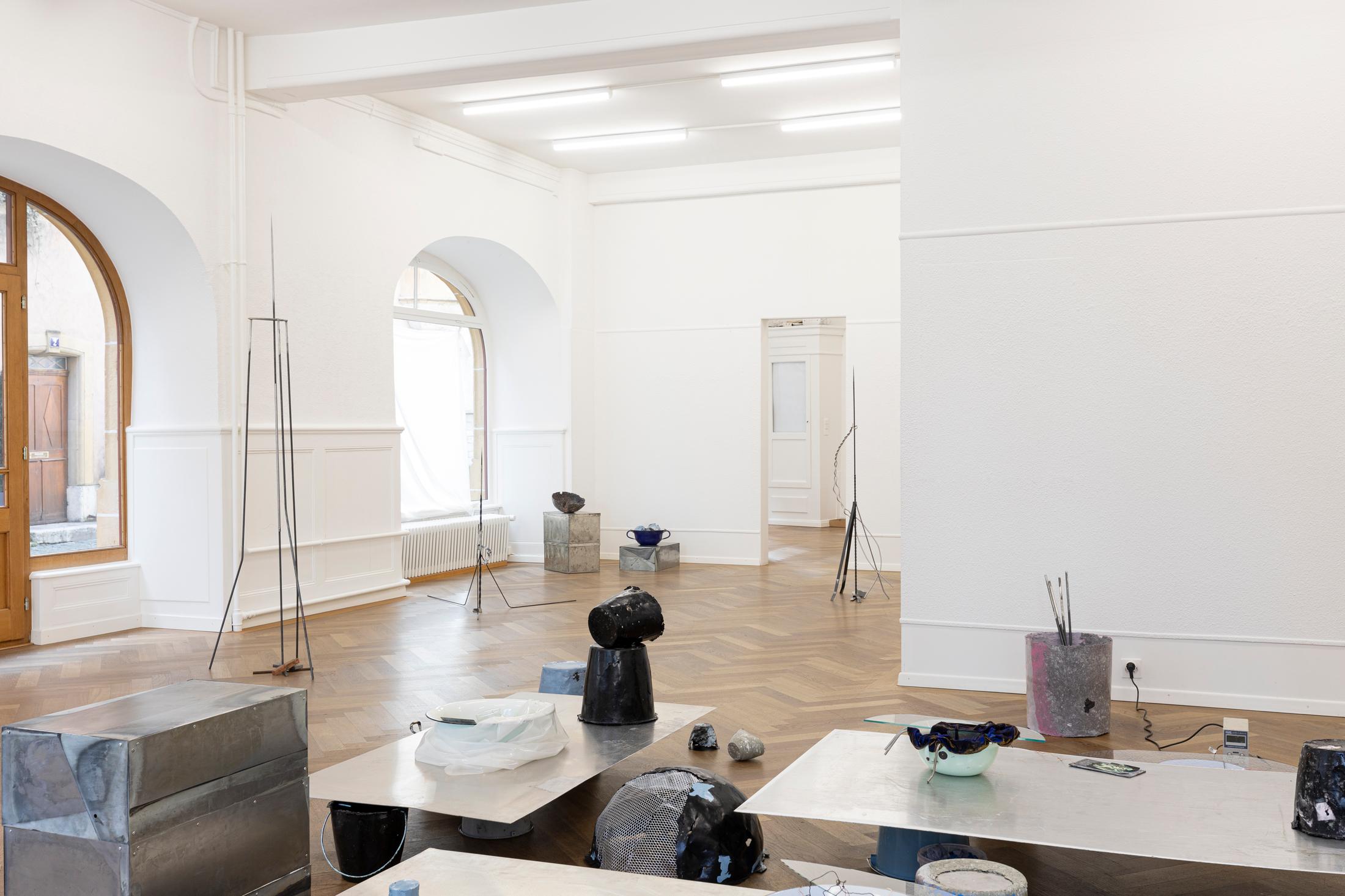 Exhibition View Solo Show Julia Znoj «BASS MY TRESPASS» at Krone Couronne, Biel/Bienne, 2025 / Photo: Michal Schorro / Courtesy: the artist and Krone Couronne