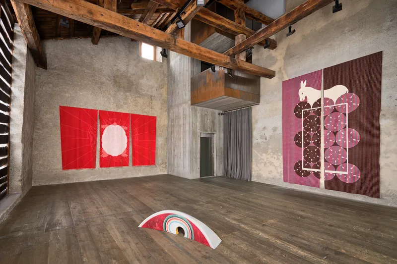 Exhibition View Solo Show Kasper Bosmans «The Flower Makes You Different; view on Gathering Gems, 2024, Walking on warm Eggs, 2024, and The Flower Makes You Different, 2024» at Galerie Tschudi, Zuoz, 2024 / Photo: Ralph Feiner / Courtesy: the artist and Galerie Tschudi