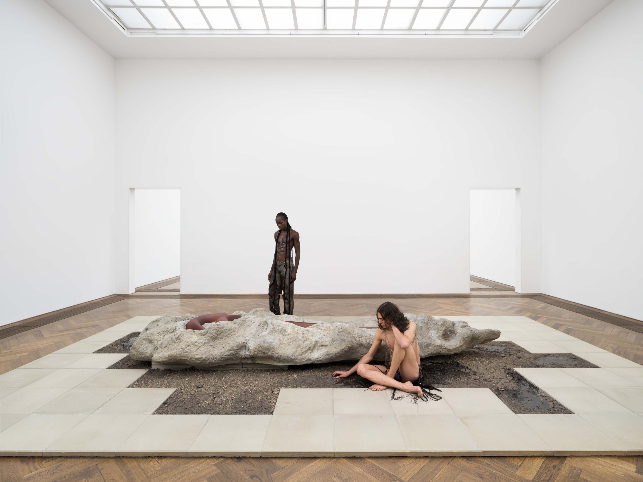 Exhibition View (with performers) Solo Show Klára Hosnedlová «GROWTH; view on Klára Hosnedlová, Untitled (from the series Growth, 2024» at Kunsthalle Basel, Basel, 2024 / Photo: Zdeněk Porcal - Studio Flusser / Courtesy: The artist and Kunsthalle Basel