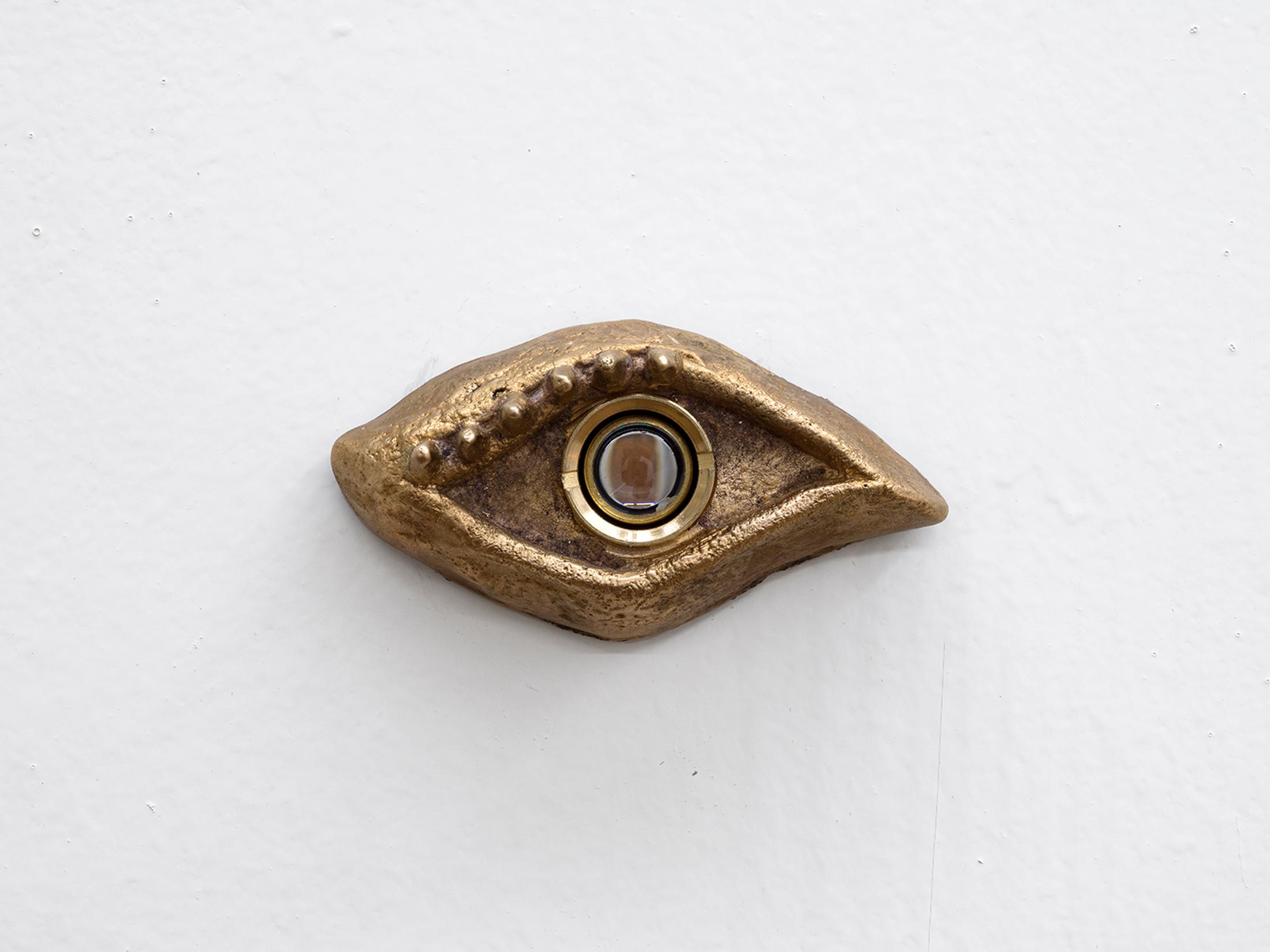 Exhibition View Solo Show Lou Masduraud «What Cracks?; view on Lou Masduraud, Viewer II, 2024» at Kunsthaus Langenthal, Langenthal, 2024 / Photo: Cedric Mussano / Courtesy: The artist and Kunsthaus Langenthal