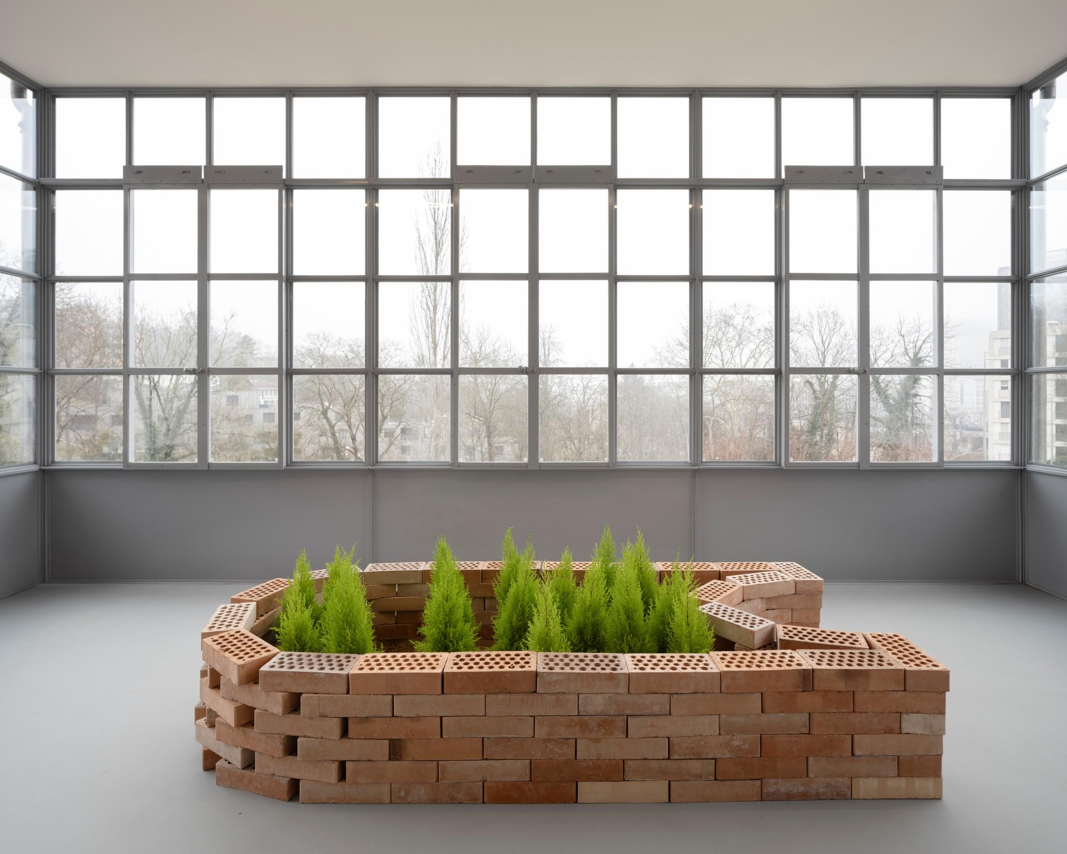 Exhibition View Duo Show Marta Margnetti and Shirin Yousefi «Duetto à mi voix ; view on Shirin Yousefi, La tour des cyprès, 2025» at Villa Bernasconi, Lancy, Geneva, 2025 / Photo: Dylan Perrenoud / Courtesy: the artists and Villa Bernasconi