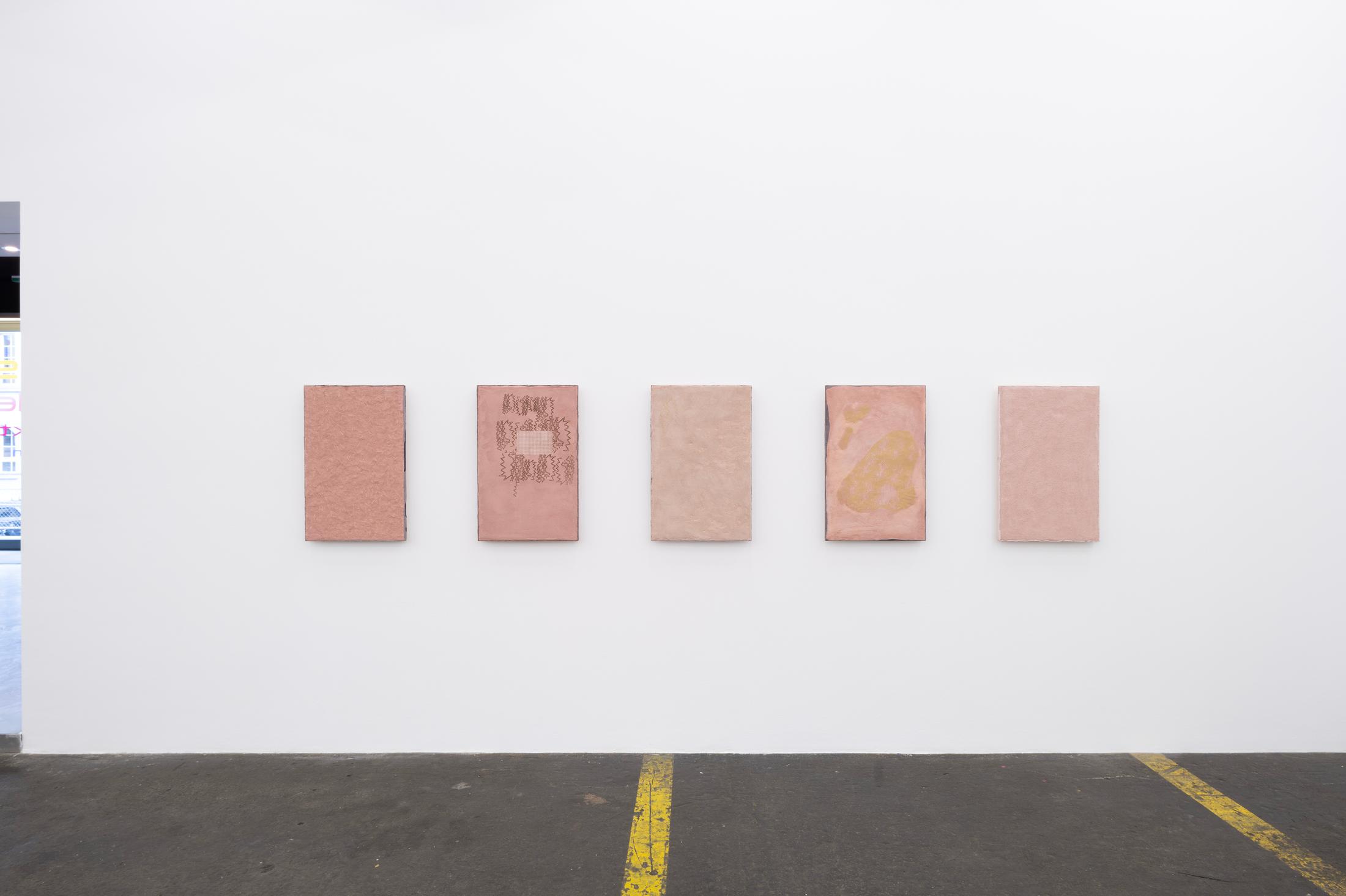 Exhibition View Solo Show Marta Margnetti «Serenata; view on Marta Margnetti, ... fa formicolare la stanza, 2023-2024» at Kunst Halle Sankt Gallen, St. Gallen, 2024 / Photo: E. Sommer / Courtesy: The artist and Kunst Halle Sankt Gallen