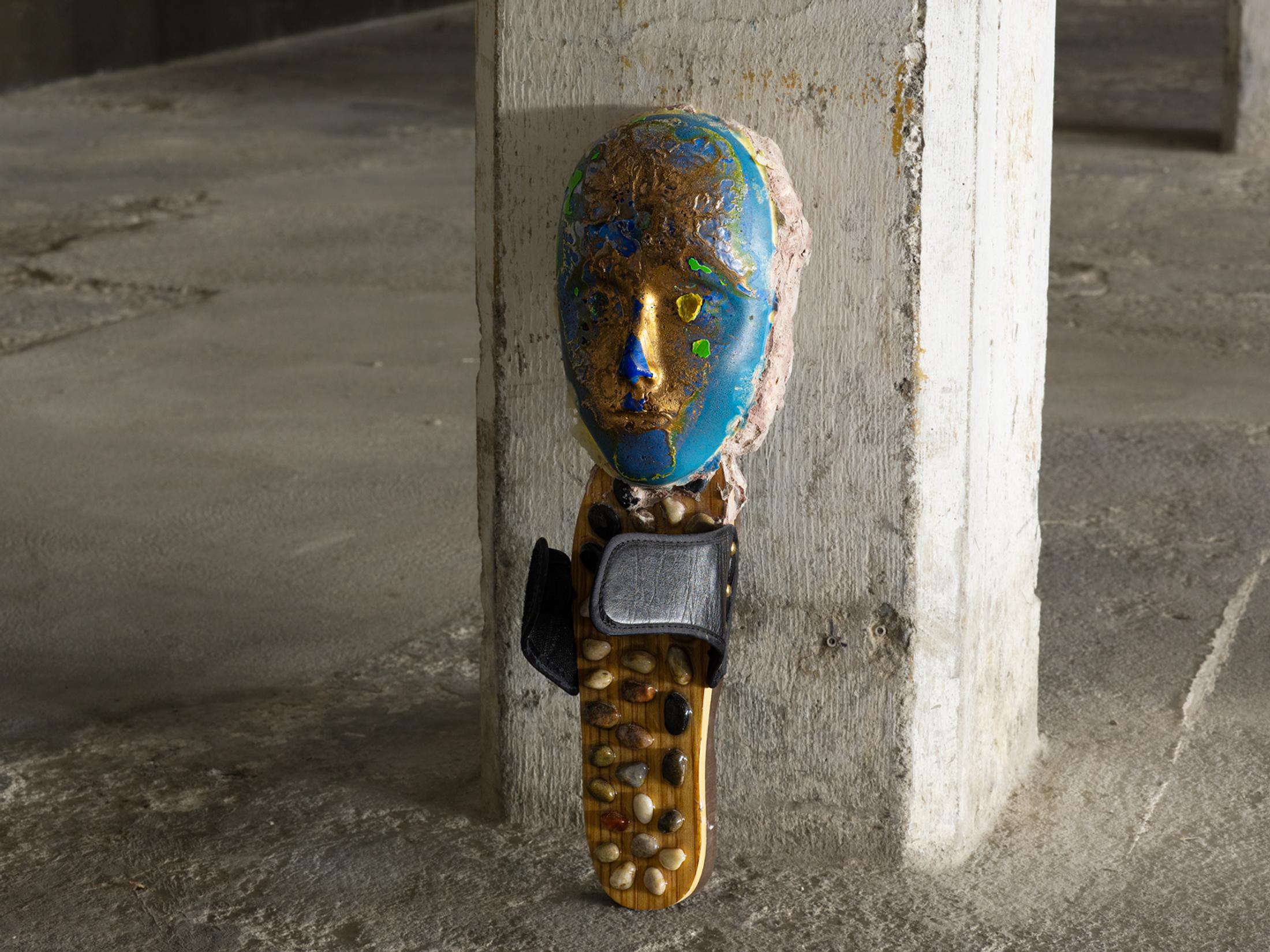 Exhibition View Double Show Martin Andereggen «Self Storage ; view on Ambush (left foot, black), 45 x 15 x 20 cm, 2024» and Martin Spühler «Kosmos» at Kunstraum Kreuzlingen, Kreuzlingen, 2024-2025 / Photo: Martin Andereggen / Courtesy: the artists and Kunstraum Kreuzlingen