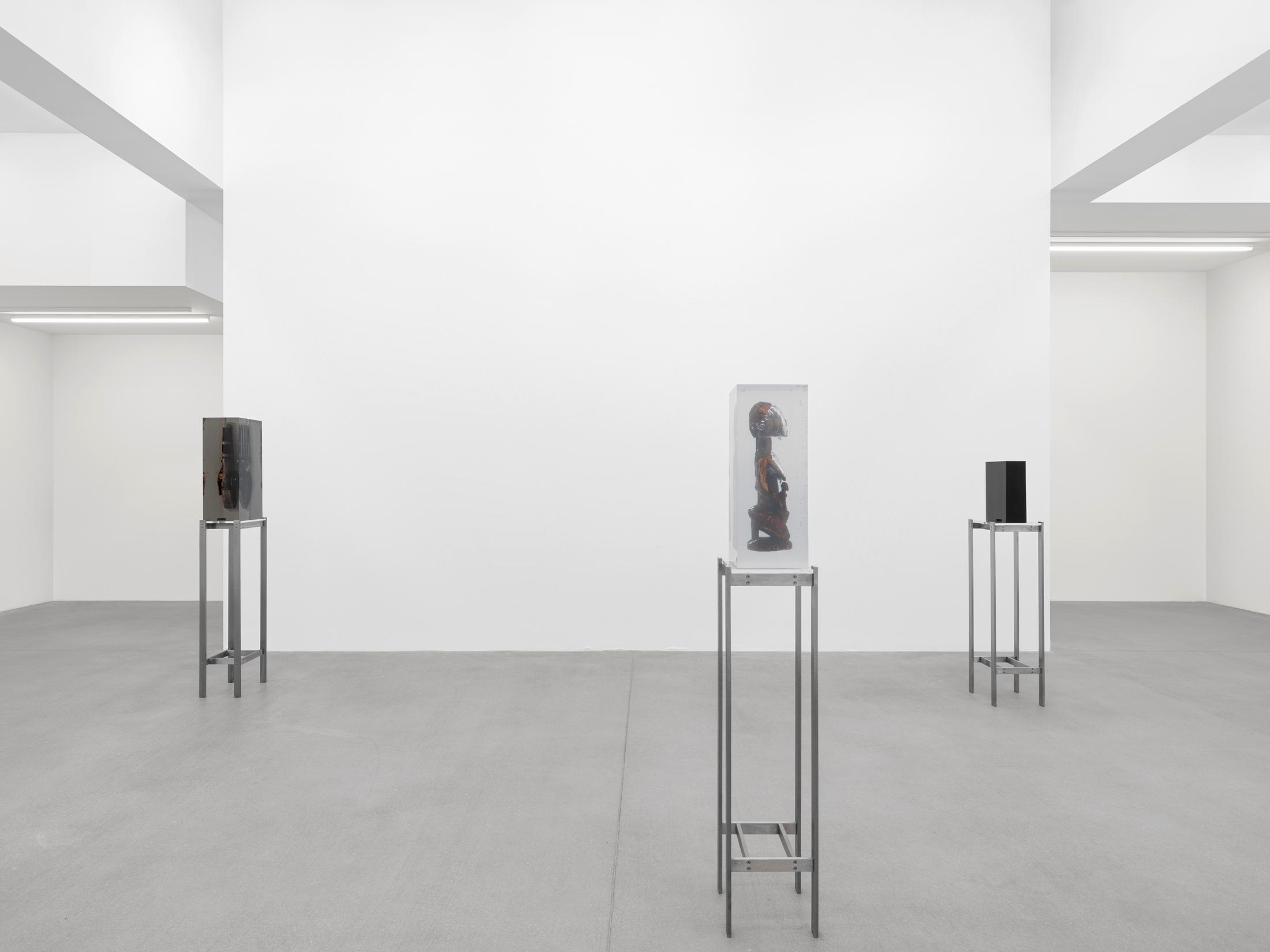 Exhibition View Solo Show Matthew Angelo Harrison «American Ghost» at Galerie Eva Presenhuber, Zurich, 2024 / Photo: Stefan Altenburger Photography / Courtesy: The artist and Galerie Eva Presenhuber