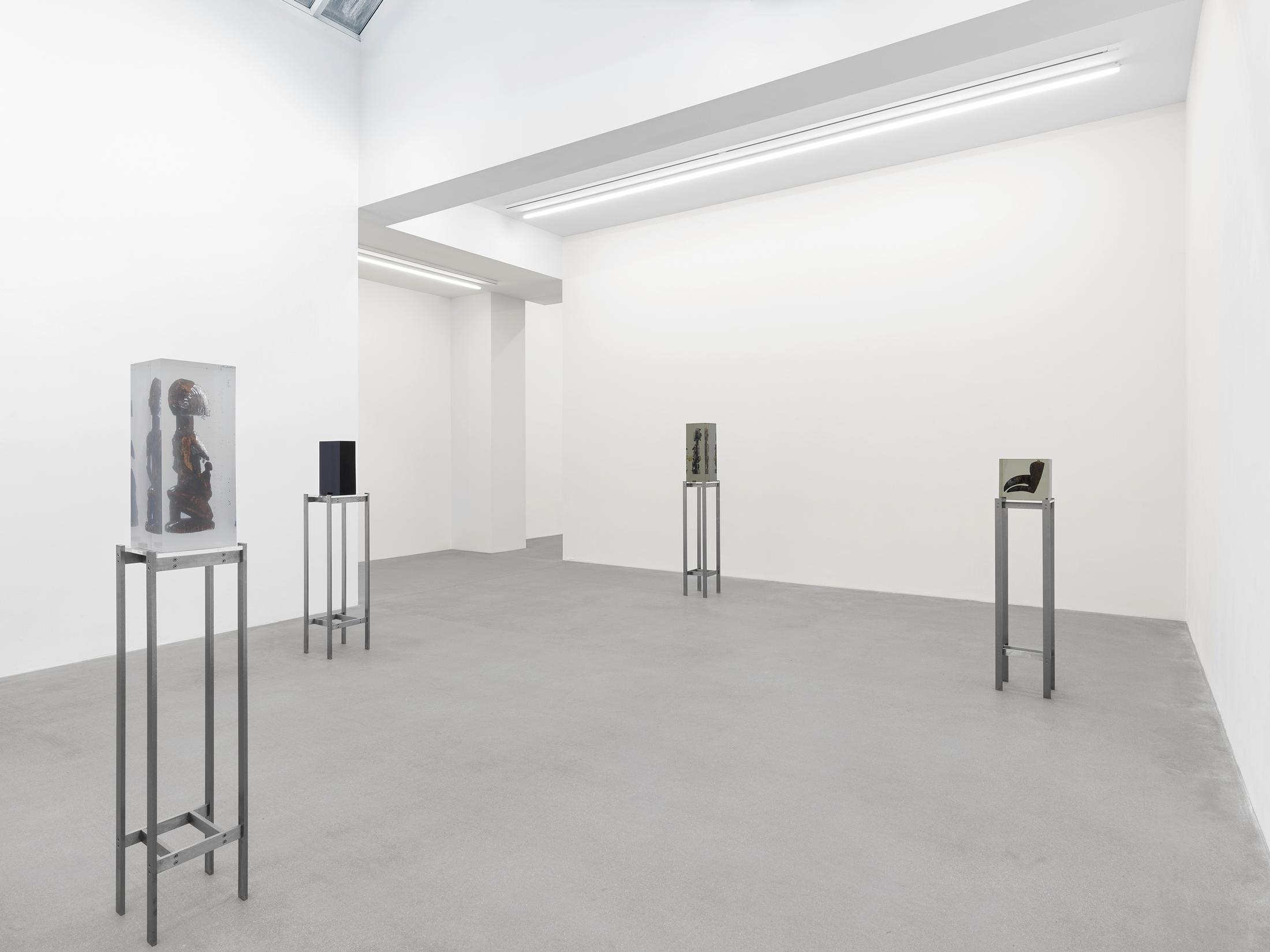 Exhibition View Solo Show Matthew Angelo Harrison «American Ghost» at Galerie Eva Presenhuber, Zurich, 2024 / Photo: Stefan Altenburger Photography / Courtesy: The artist and Galerie Eva Presenhuber