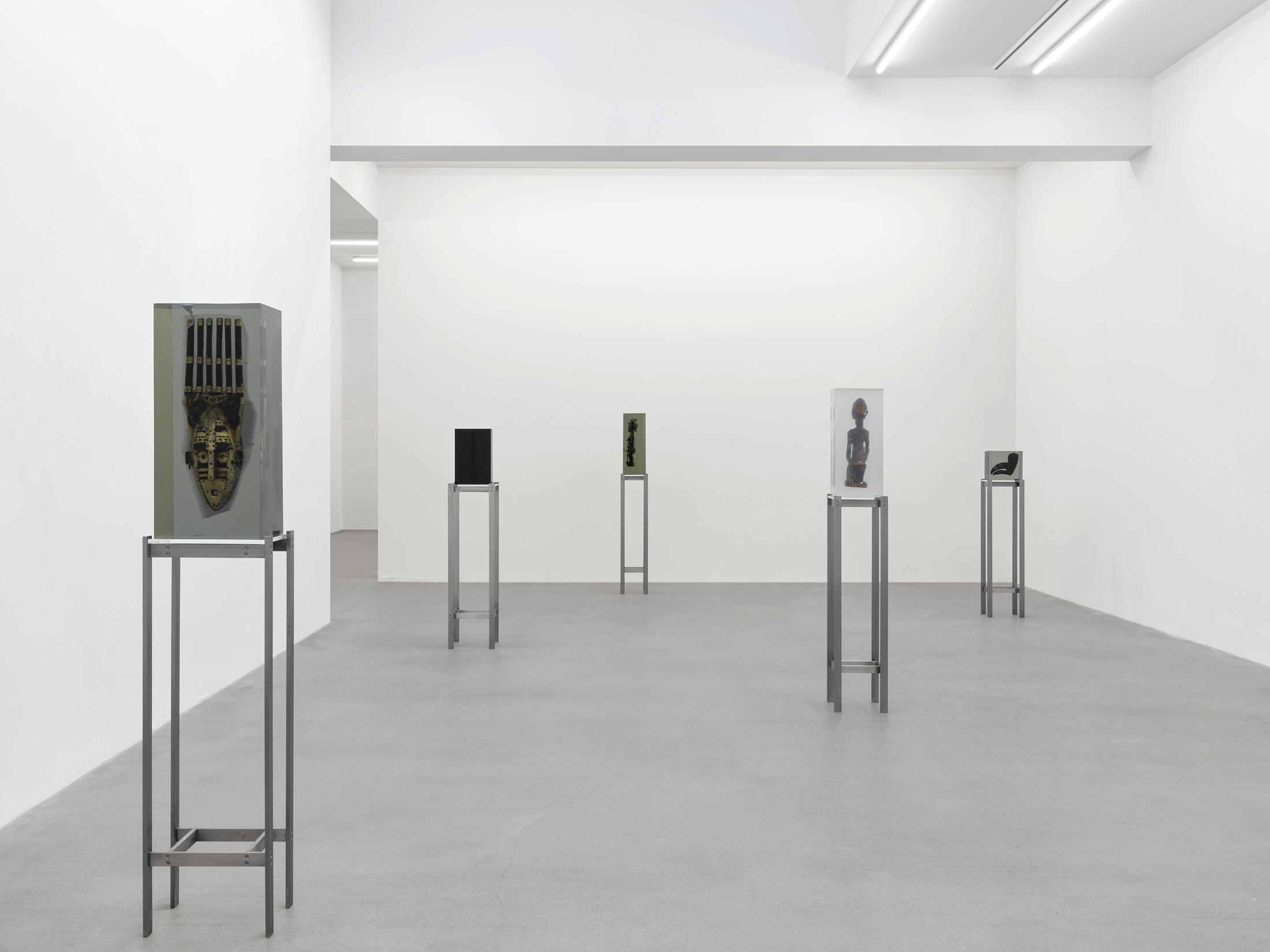 Exhibition View Solo Show Matthew Angelo Harrison «American Ghost» at Galerie Eva Presenhuber, Zurich, 2024 / Photo: Stefan Altenburger Photography / Courtesy: The artist and Galerie Eva Presenhuber