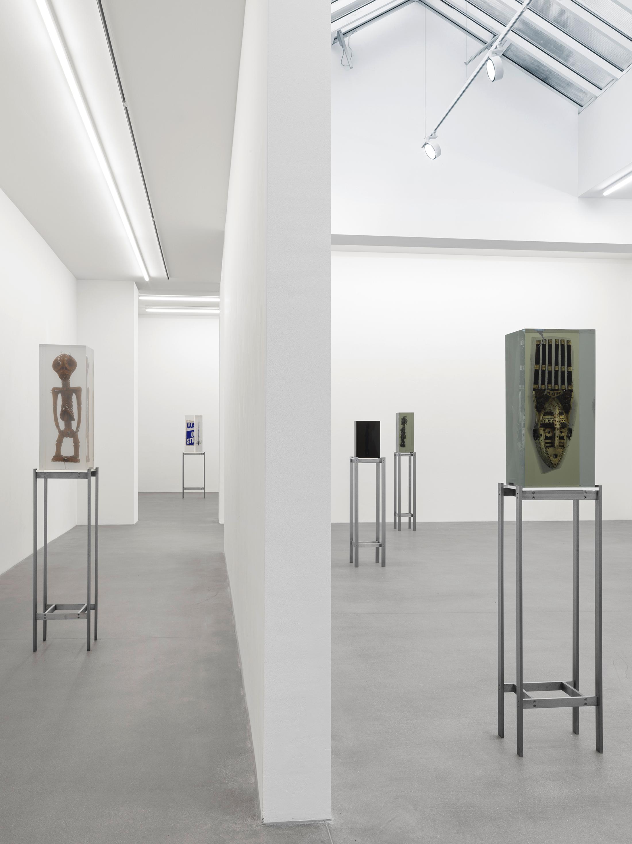 Exhibition View Solo Show Matthew Angelo Harrison «American Ghost» at Galerie Eva Presenhuber, Zurich, 2024 / Photo: Stefan Altenburger Photography / Courtesy: The artist and Galerie Eva Presenhuber