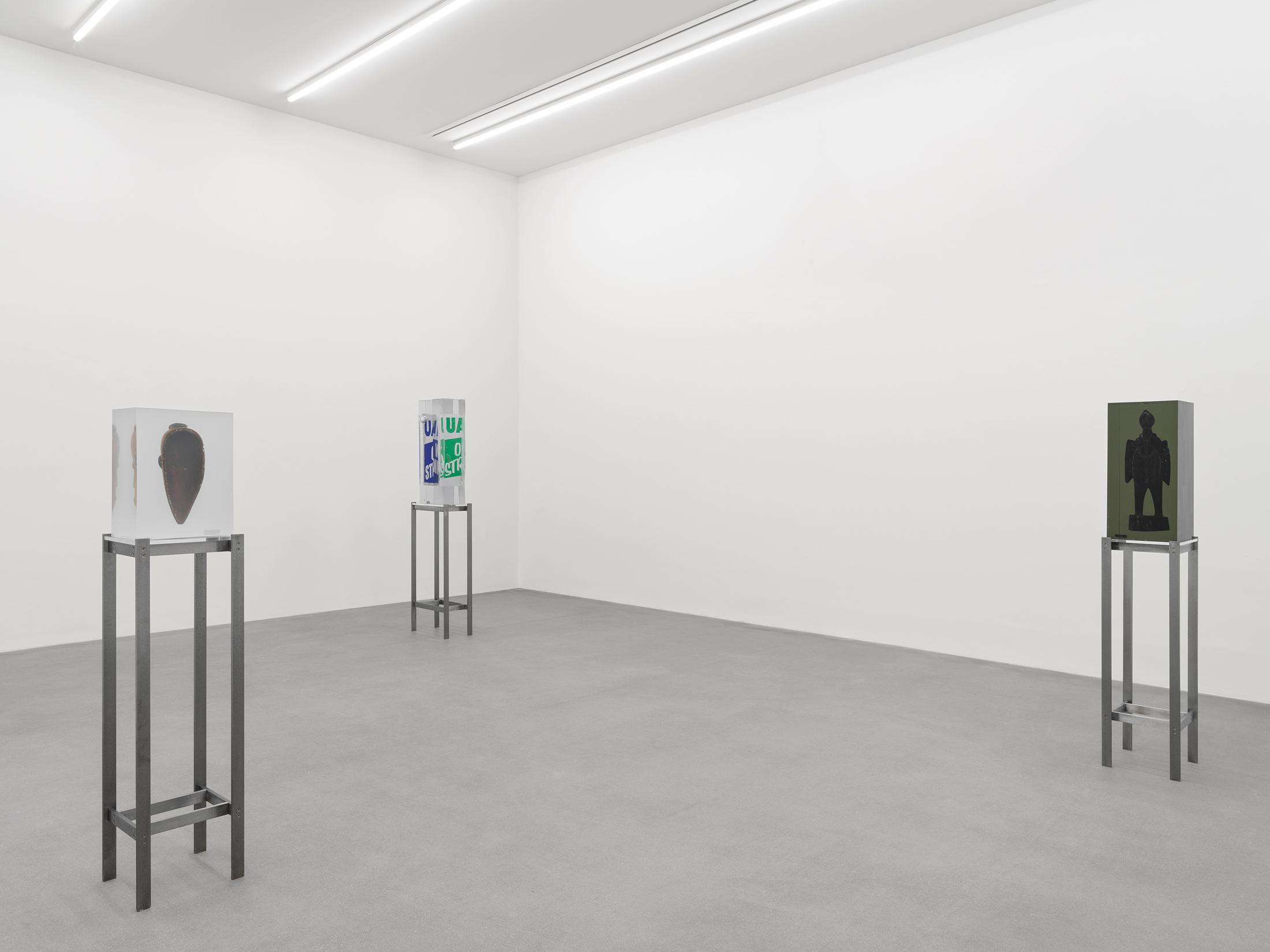 Exhibition View Solo Show Matthew Angelo Harrison «American Ghost» at Galerie Eva Presenhuber, Zurich, 2024 / Photo: Stefan Altenburger Photography / Courtesy: The artist and Galerie Eva Presenhuber
