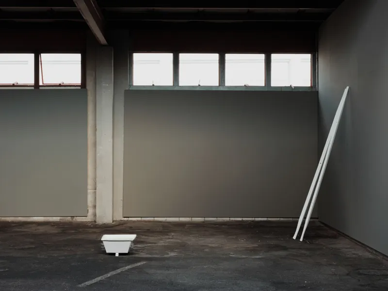 Exhibition View Solo Show Max Leiß «Seestück» at Kunsthalle Arbon, Arbon, 2024 / Photo: Ladina Bischof / Courtesy: The artist and Kunsthalle Arbon