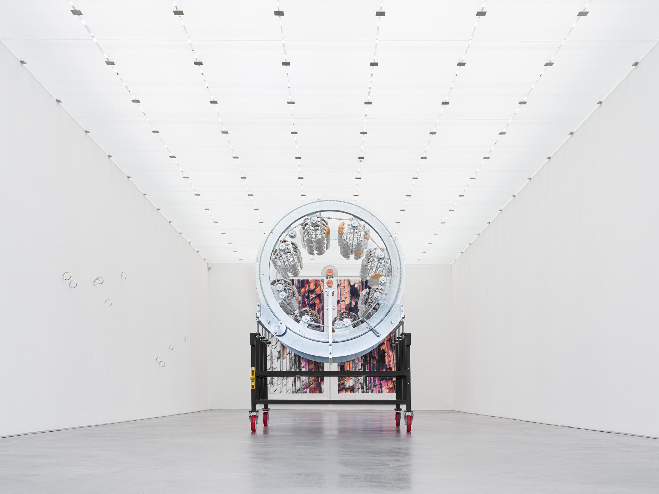 Exhibition View Alice Channer Solo Show «Heavy Metals / Silk Cut» at Kunstmuseum Kunsthalle Appenzell, Appenzell, 2023 / Photo: Roman März / Courtesy: the artist and Kunstmuseum Kunsthalle Appenzell