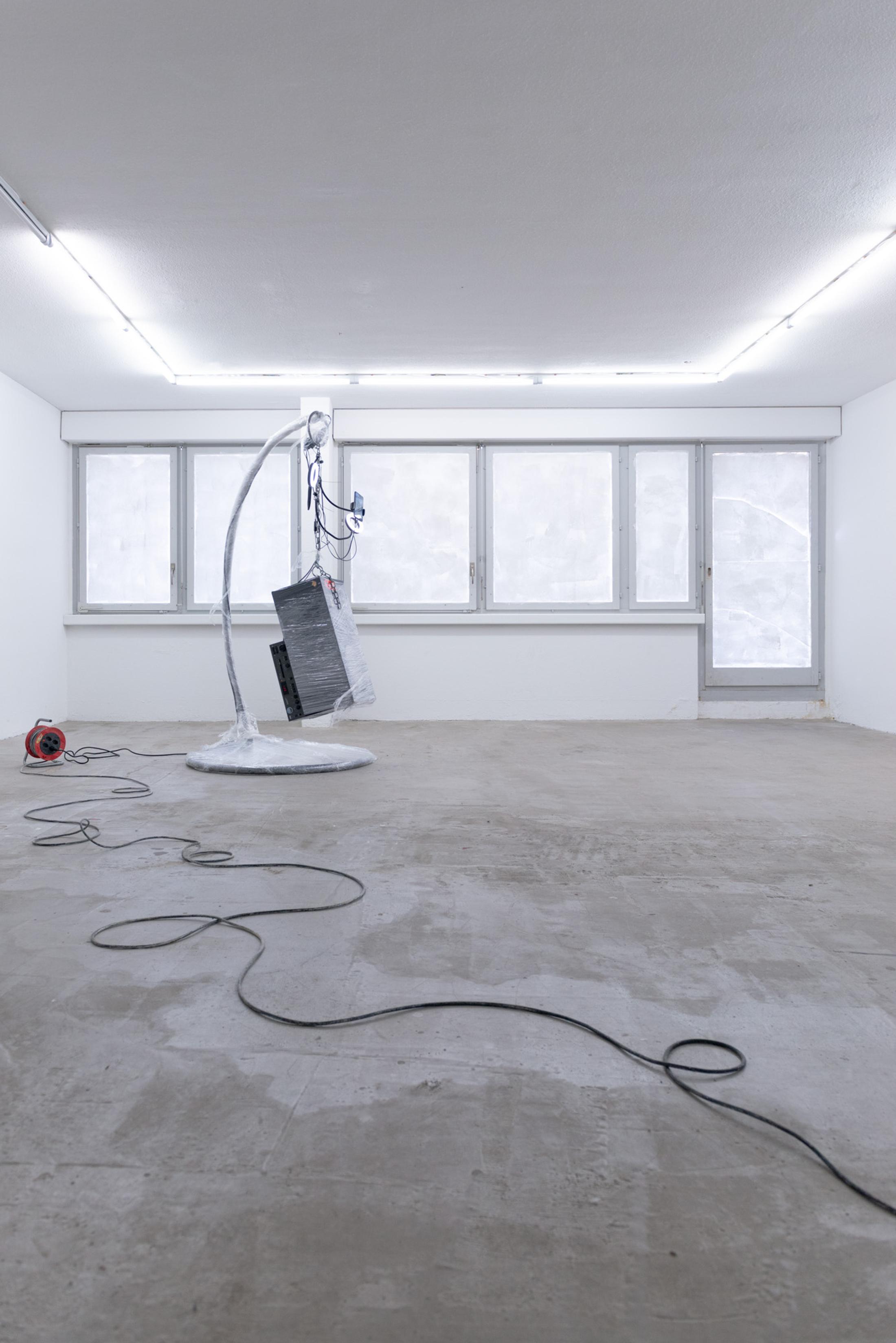 Exhibition View bleed Solo Show «numb» at Hamlet, Zurich, 2023-2024 / Photo: Wilf Speller / Courtesy: the artists and Hamlet