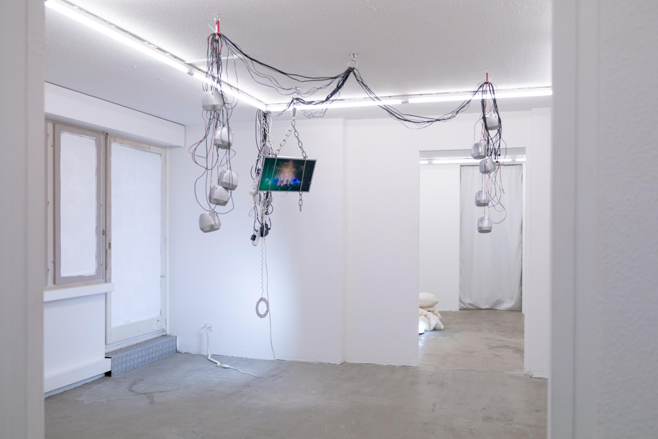 Exhibition View bleed Solo Show «numb» at Hamlet, Zurich, 2023-2024 / Photo: Wilf Speller / Courtesy: the artists and Hamlet
