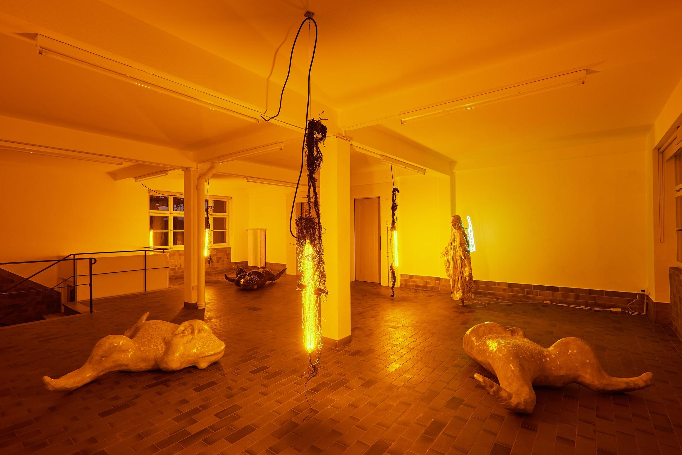 Exhibition View Duo Show «Octogone» at Mayday, Basel, 2023 / Photo: Moritz Schermbach / Courtesy: the artists and Mayday