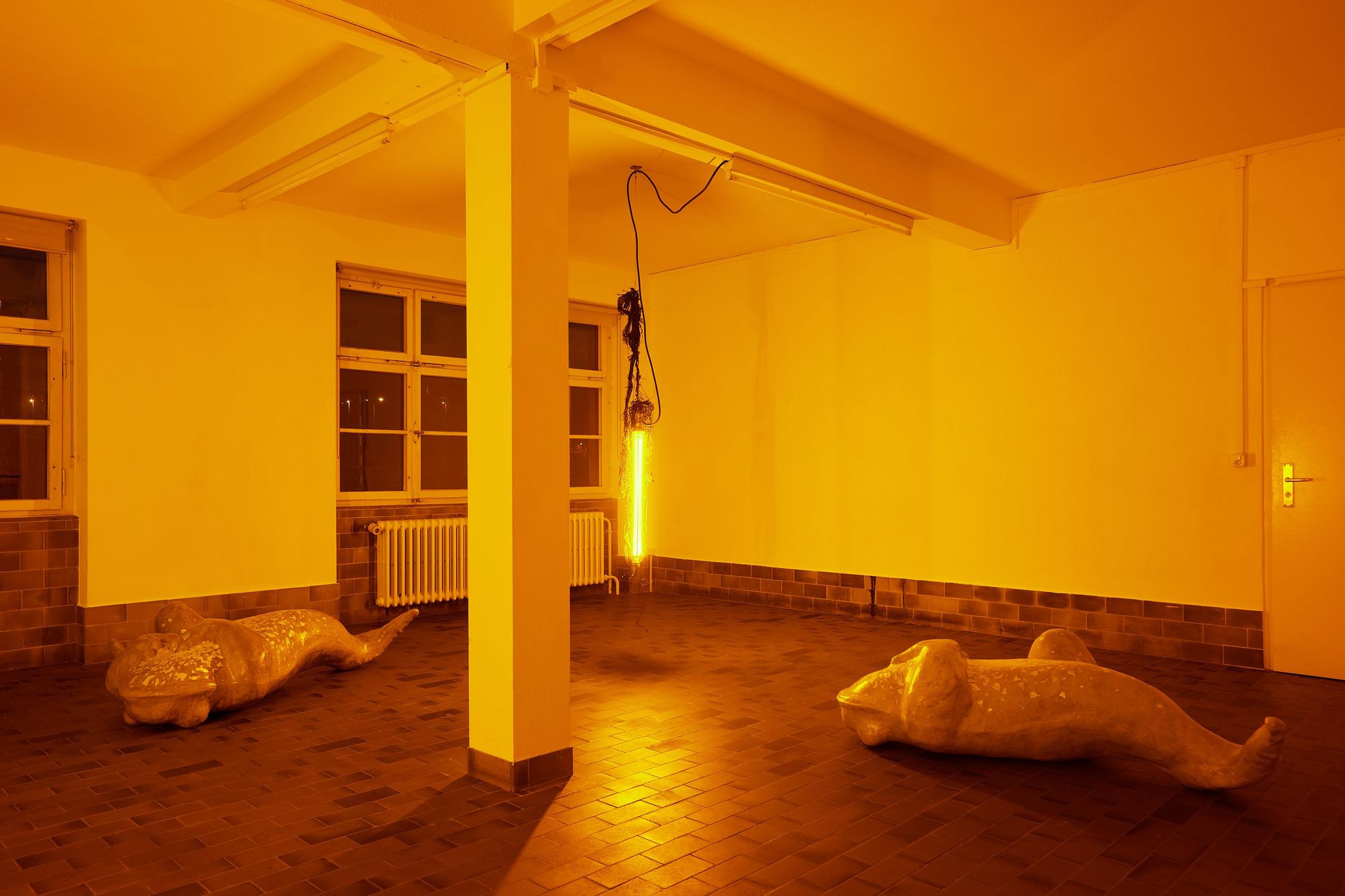 Exhibition View Duo Show «Octogone» at Mayday, Basel, 2023 / Photo: Moritz Schermbach / Courtesy: the artists and Mayday