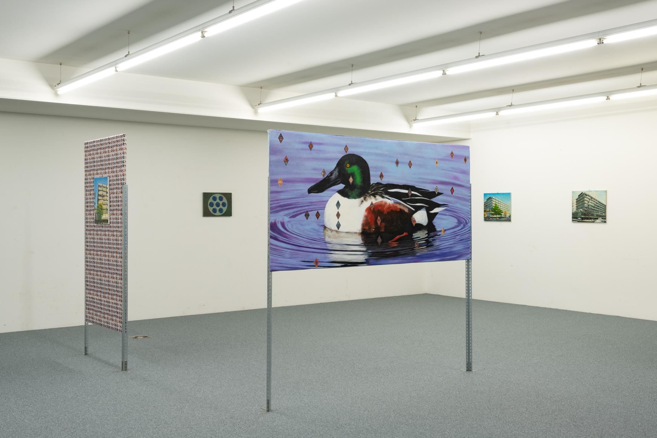 Exhibition View Diogo Pinto Solo Show «Decaf Ballad» at Dietikon Projektraum, Dietikon, 2023 / Photo: Finn Curry / Courtesy: the artist and Dietikon Projektraum