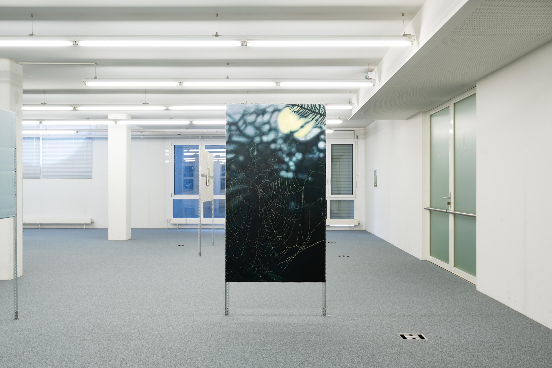 Exhibition View Diogo Pinto Solo Show «Decaf Ballad» at Dietikon Projektraum, Dietikon, 2023 / Photo: Finn Curry / Courtesy: the artist and Dietikon Projektraum