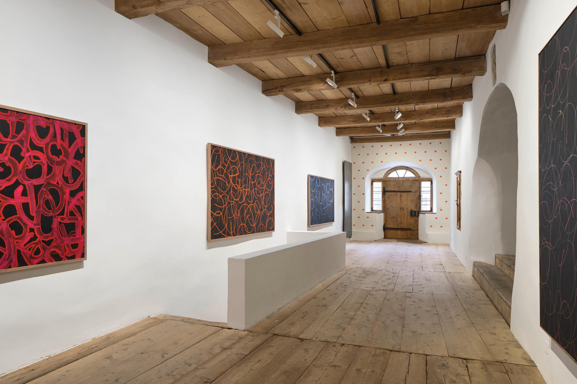 Exhibition View donna Kukama Solo Show «transcendence» at Galerie Tschudi, Zuoz, 2023 / Photo: Ralph Feiner / Courtesy: the artist and Galerie Tschudi