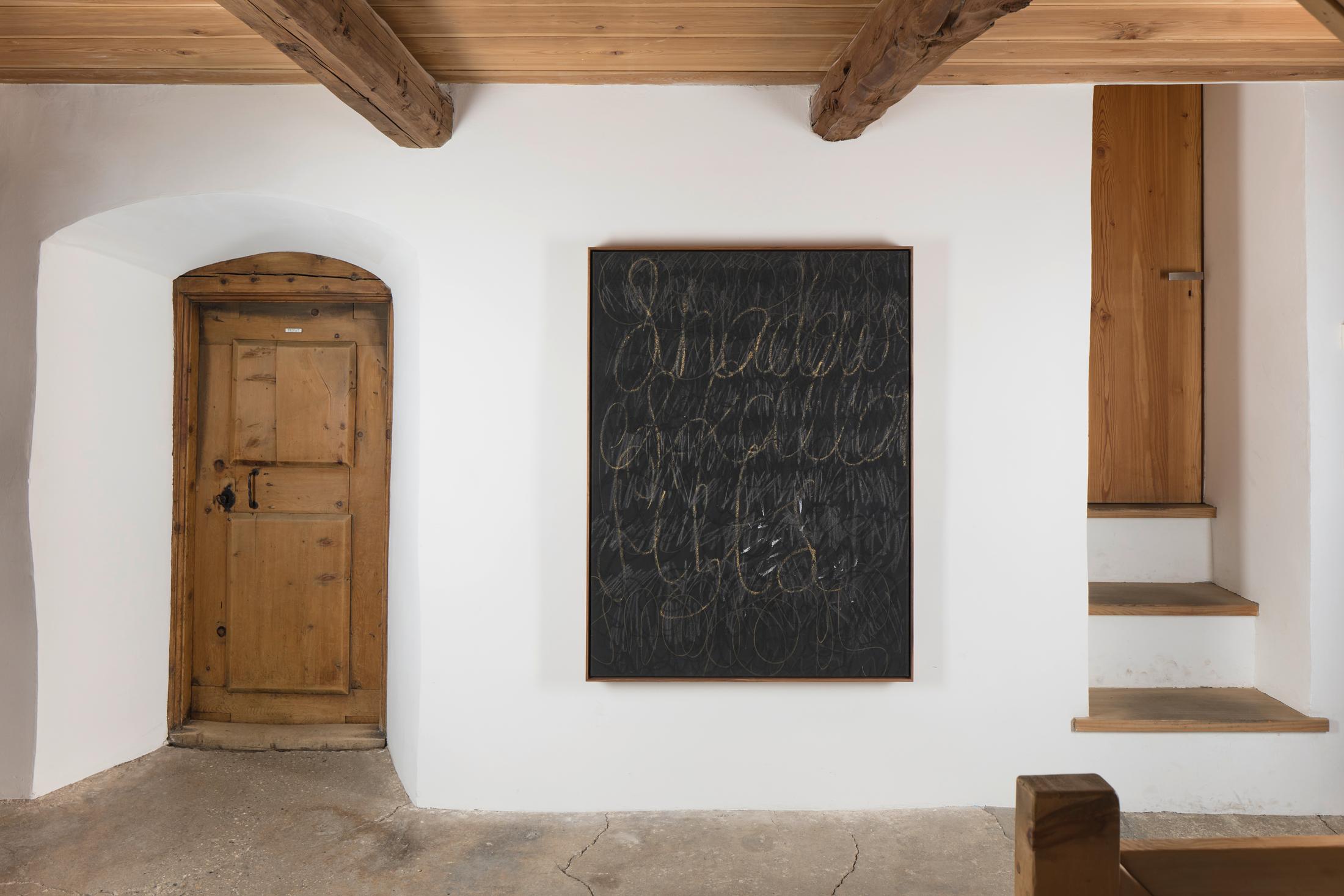 Exhibition View donna Kukama Solo Show «transcendence» at Galerie Tschudi, Zuoz, 2023 / Photo: Ralph Feiner / Courtesy: the artist and Galerie Tschudi