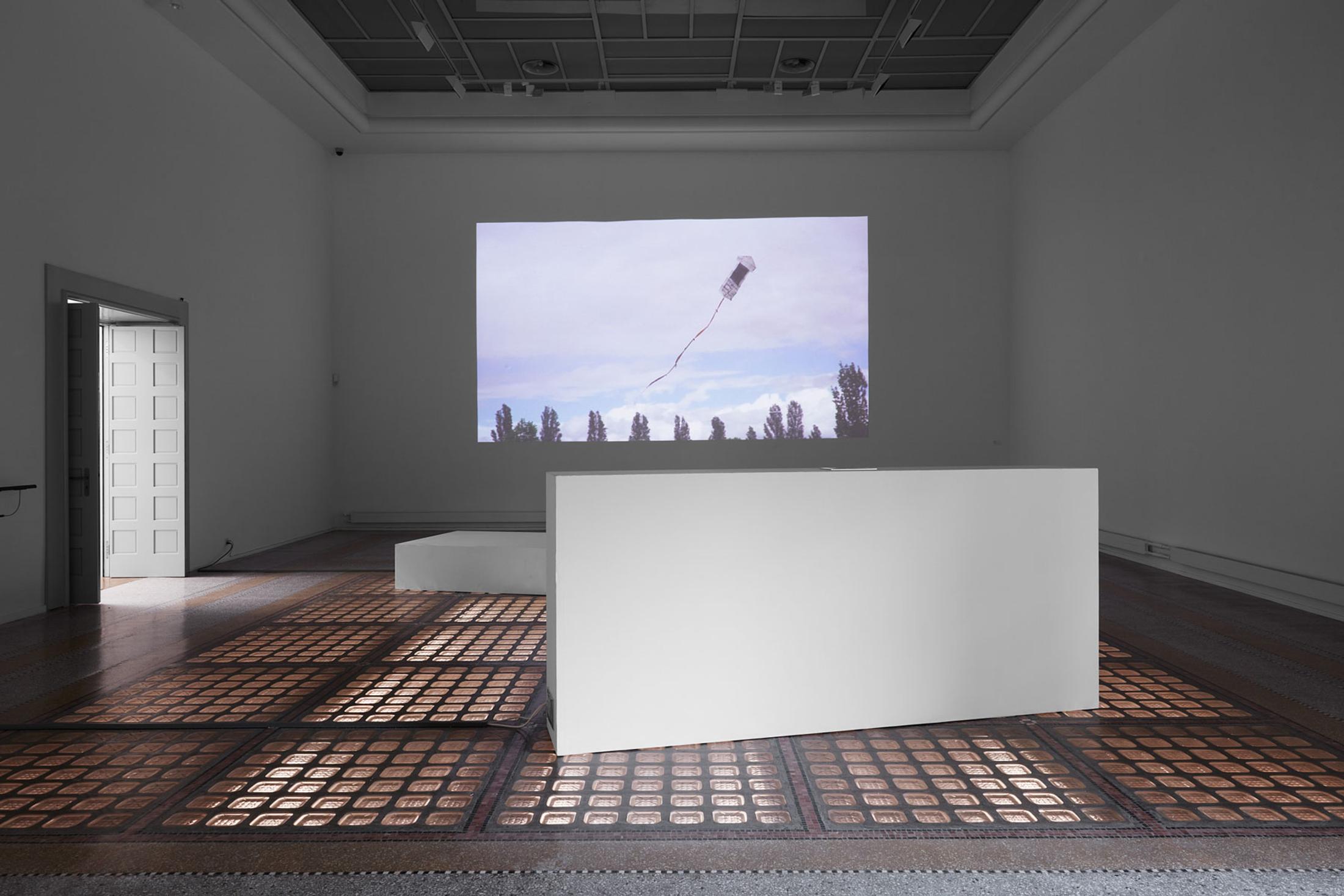 Exhibition View Gina Proenza Solo Show «Autumn in Spring» at Musée des beaux-arts, La Chaux-de-Fonds, 2023 / Photo: Gaspard Gigon / Courtesy: the artist and Musée des beaux-arts de La Chaux-de-Fonds