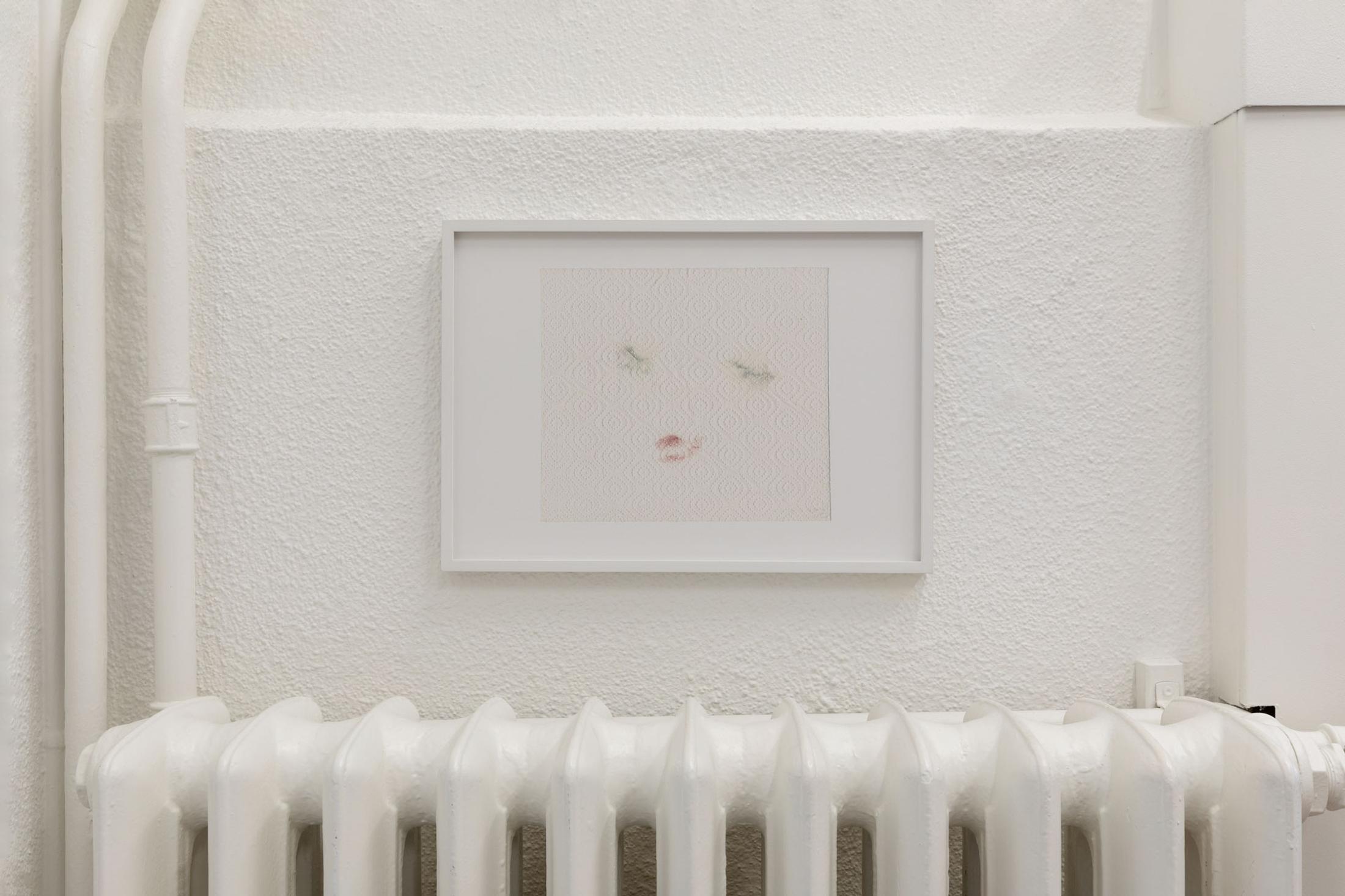 Exhibition View Leolie Greet with Amélie Bodenmann, Anina Müller and Nina Rieben Show «mumbles slide along the sleeve» at Krone Couronne, Biel, 2023 / Photo: Guadalupe Ruiz / Courtesy: the artists and Krone Couronne