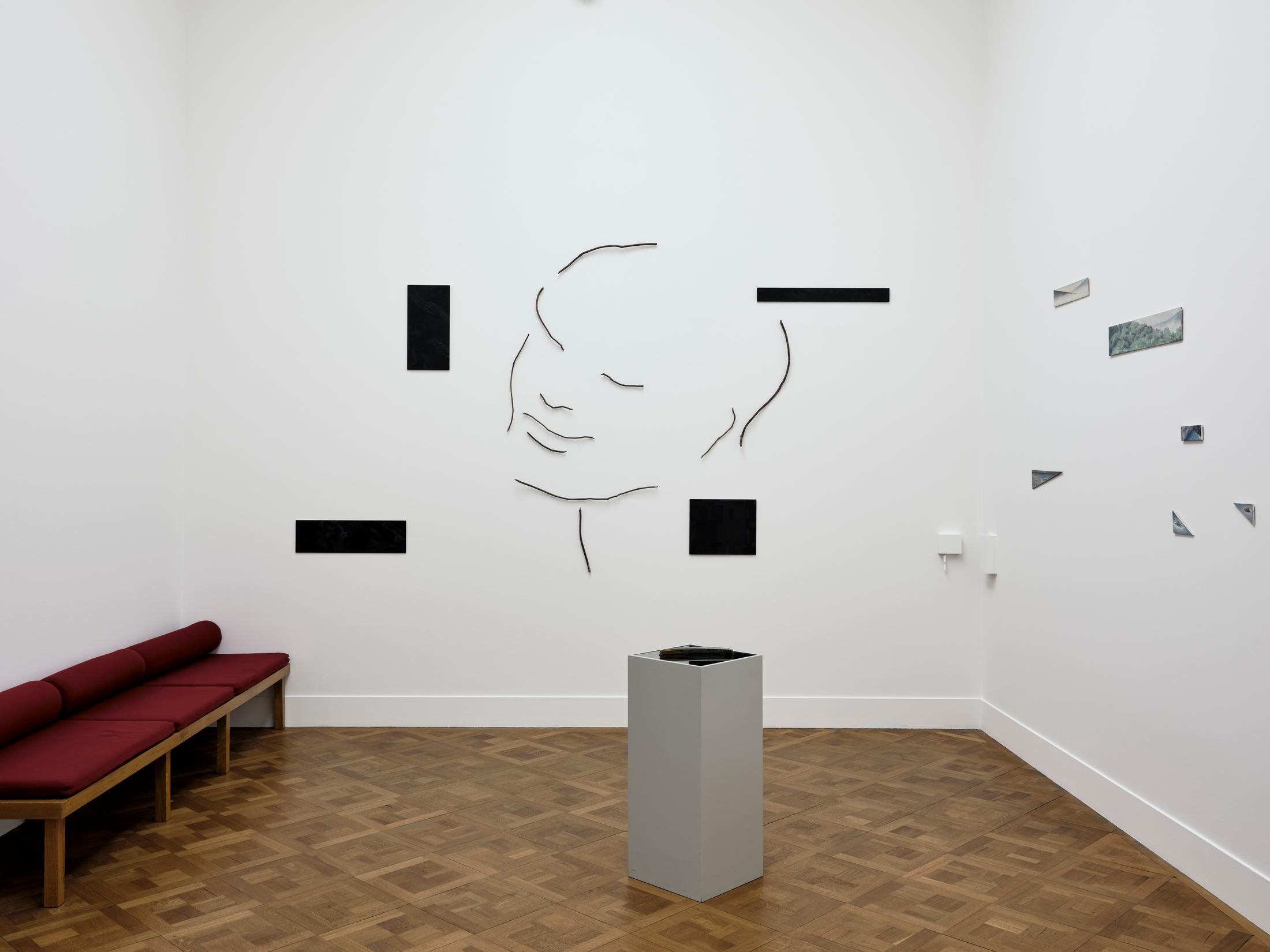 Exhibition View Markus Raetz Solo Show «Oui Non Si No Yes No» at Kunstmuseum Bern, Berne, 2023 / Photo: Rolf Siegenthaler / Courtesy: the artist and Kunstmuseum Bern