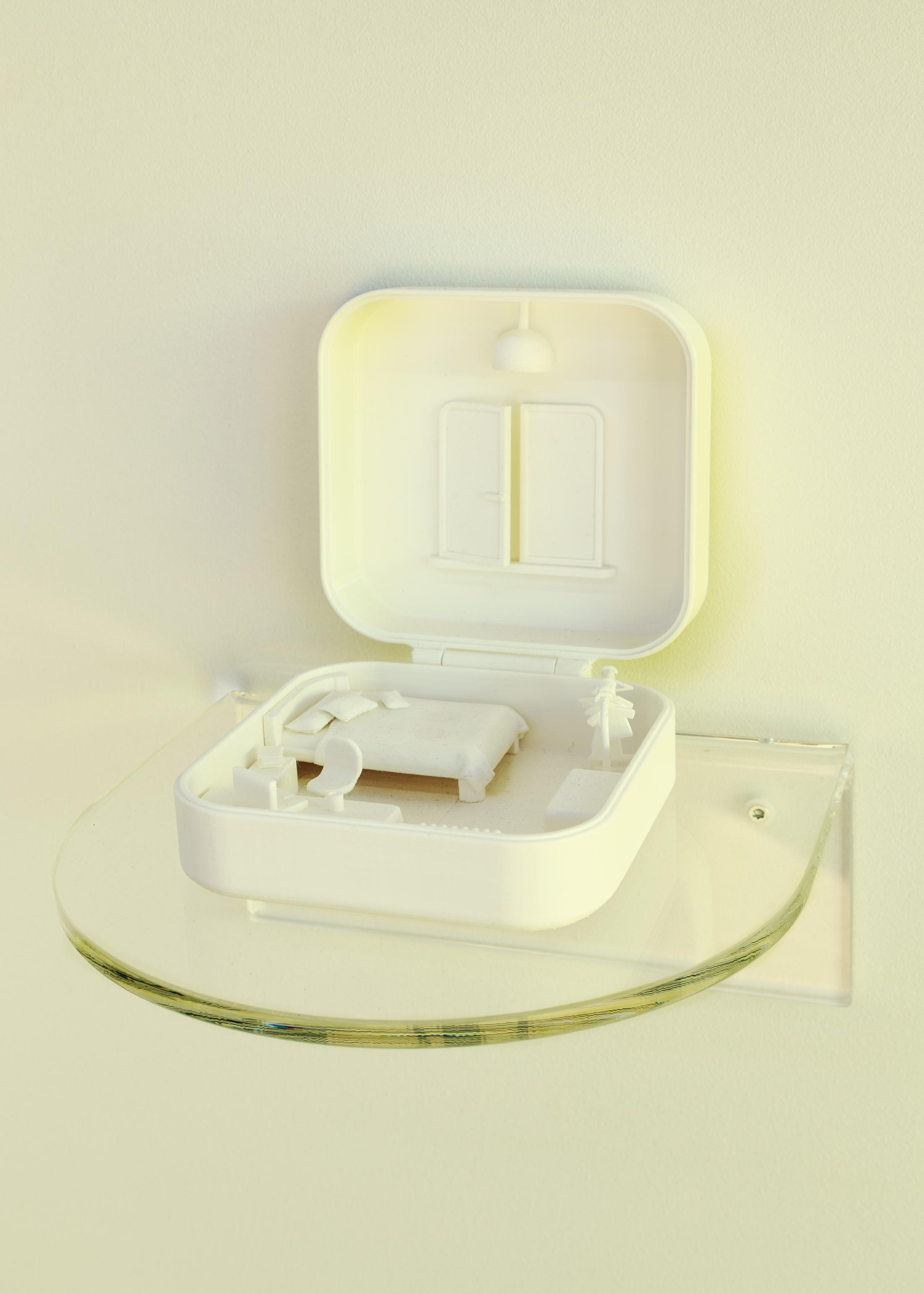 Exhibition View Group Show «Melanie Akeret, Luana Cardinaux and Sergio Rojas Chaves; view on Luana Cardinaux, Bedroom (series), 2023, 3D printed PLA fillament, glue» at Bad Posture, Lausanne, 2023 / Photo: Théa Giglio / Courtesy: the artists and Bad Posture