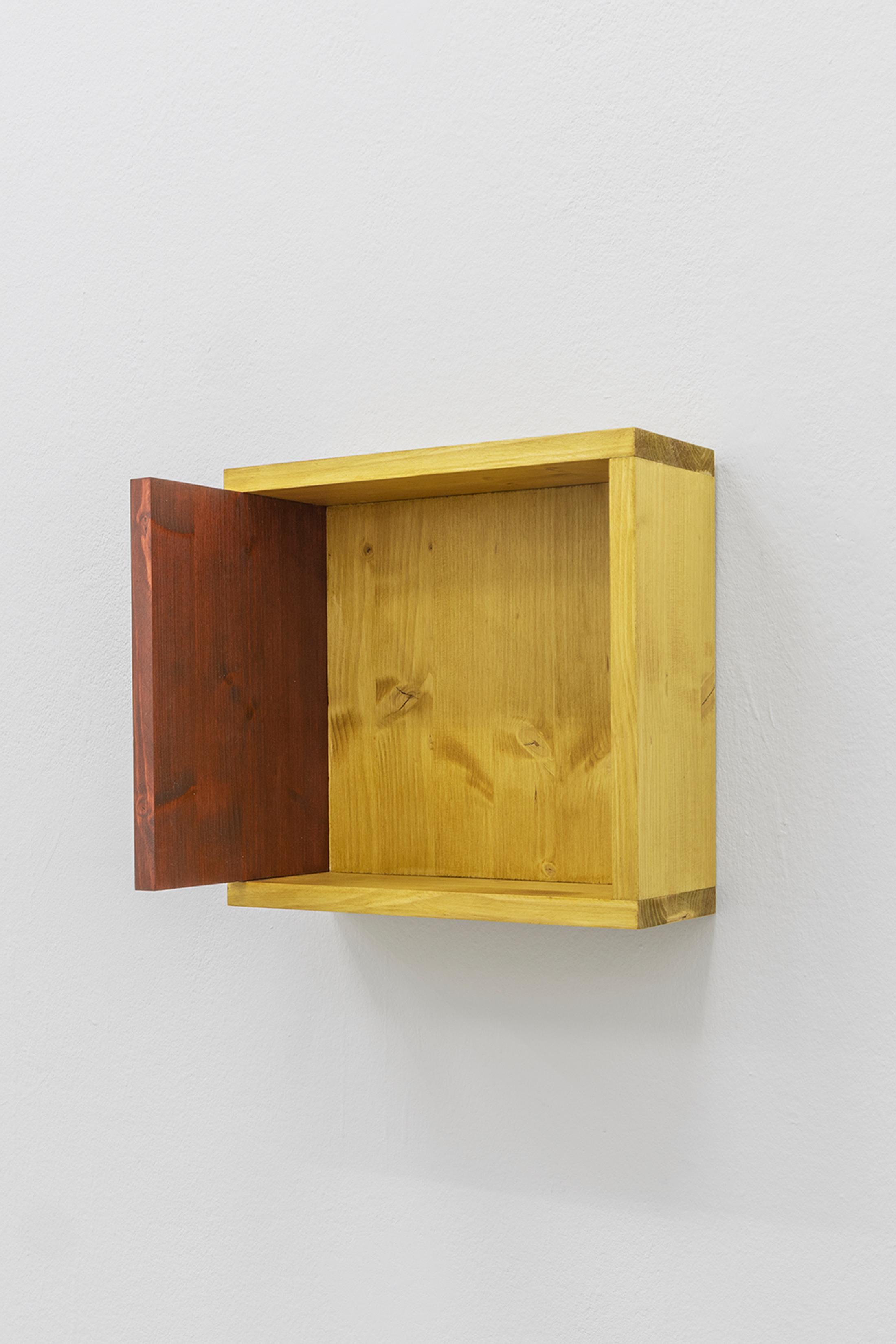 Exhibition View Group Show «Modernization ; view on Lawrence Leaman, untitled, 2024, wood, varnish, screws, 33 × 31,5 × 22 cm » at Circuit, Lausanne, 2024 / Photo: Aude Mayer / Courtesy: the artists, Aude Mayer, CIRCUIT