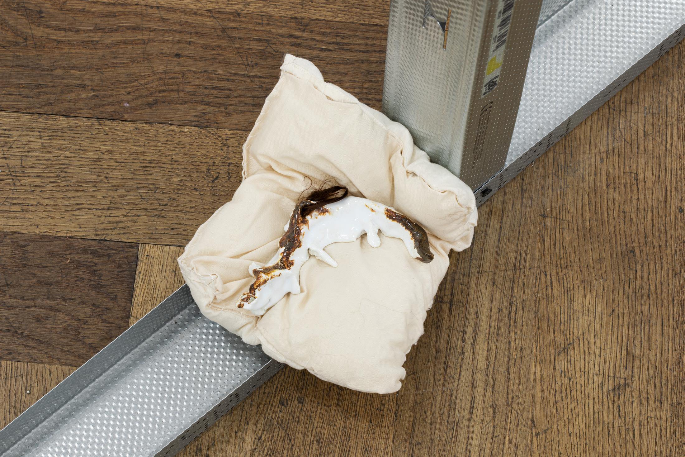 Exhibition View Solo Show Mona Filleul «PARTY MIX feat. Thilda Bourqui, Tony Colombe. K, Pauline Coquart, Gaia Vincensini, Xaxalxe; view on Tony Colombe. K, Remains of last night with all of you was soft, 2024» at Krone Couronne, Biel/Bienne, 2024 / Photo: Fabrice Schneider / Courtesy: The artist and Krone Couronne