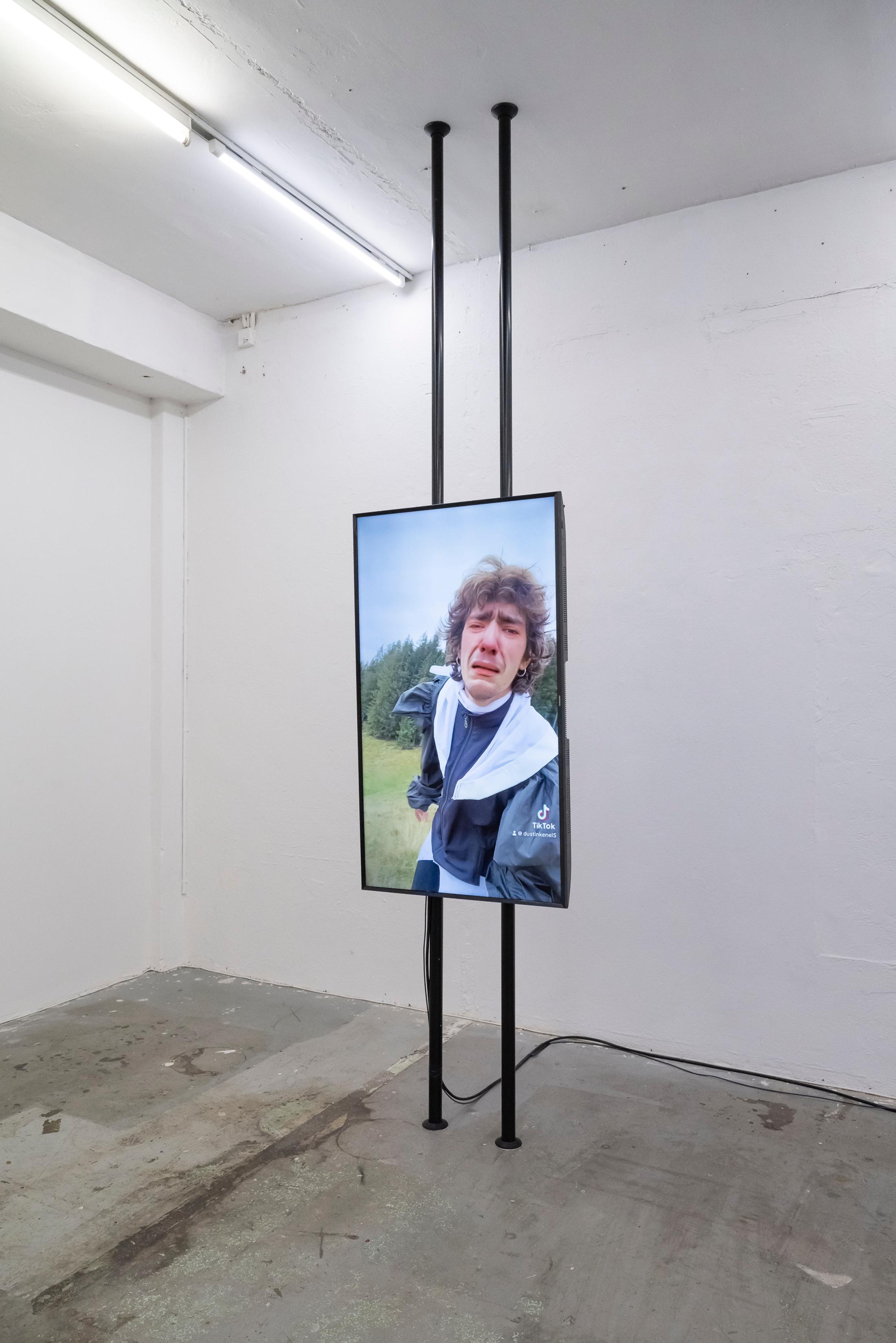 Exhibition View Nicola Genovese Solo Show «Desireless; view on Nicola Genovese in collaboration with Dustin Kenel, Desireless (Allison), 2023, three-channel video installation (detail)» at Toxi, Zurich, 2023 / Photo: Sebastian Lendenmann / Courtesy: the artist and Toxi