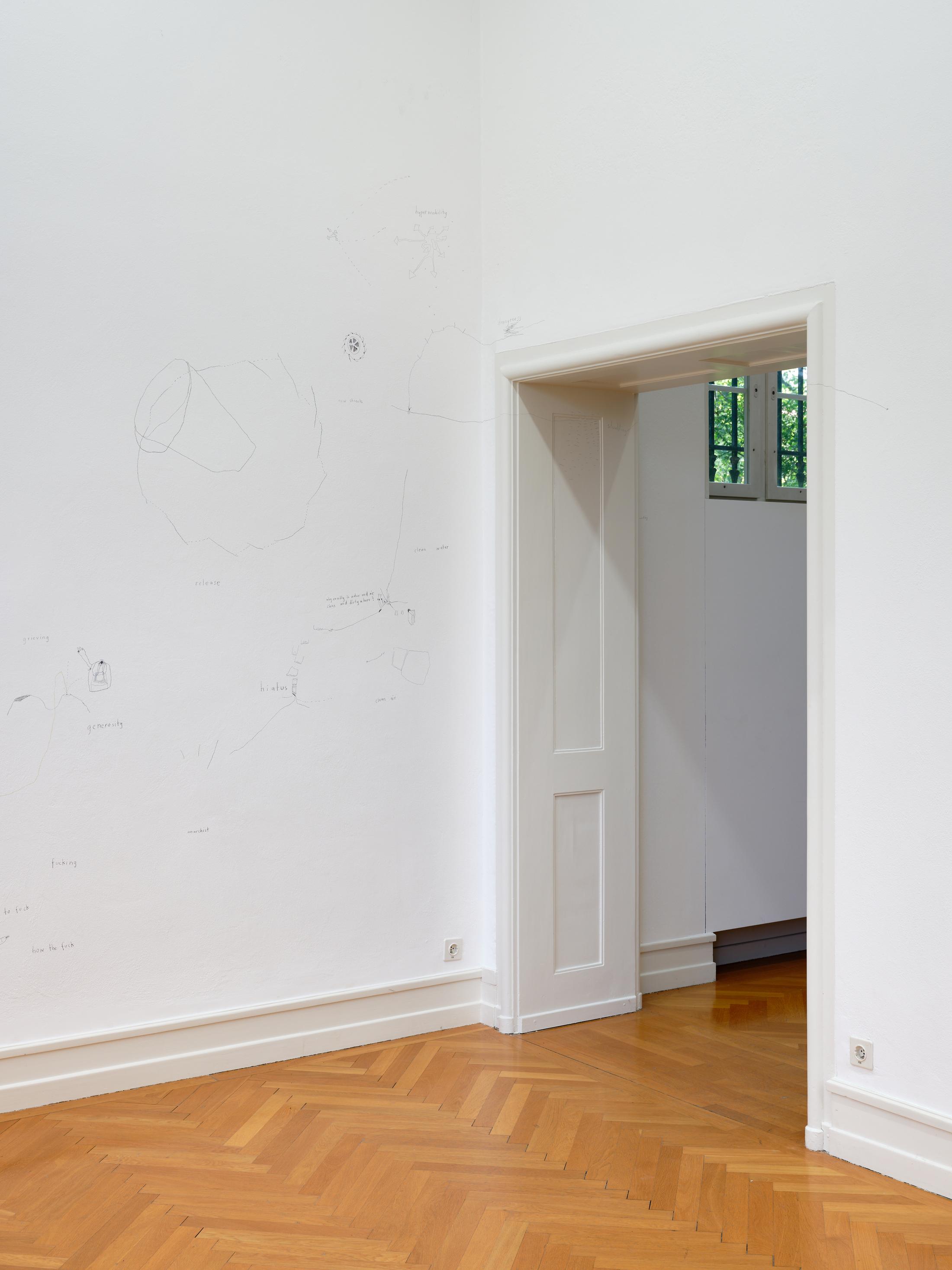 Exhibition View Solo Show Olivia Abächerli «the center and the other (title in progress), 2023/2024» at Kunsthalle Bern, Berne, 2024 / Photo: David Aebi / Courtesy: The artist and Kunsthalle Bern