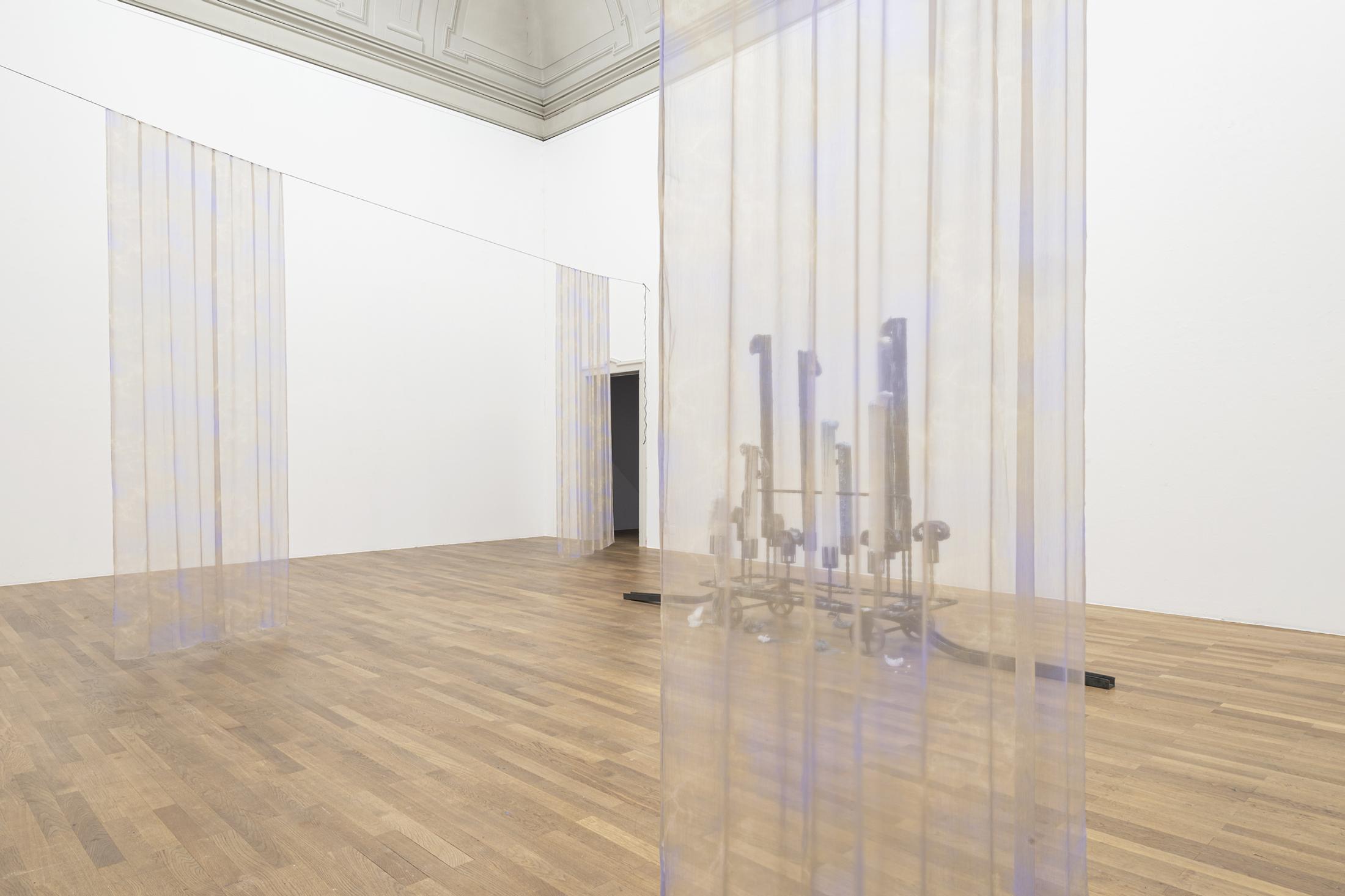 Exhibition View Solo Show «Pauline Curnier Jardin; view on Pauline Curnier Jardin, Was man aus Liebe tut, 2022» at Kunsthalle Winterthur, Winterthur, 2023 / Photo: Christian Schwager / Courtesy: the artist, Kunsthalle Winterthur and ChertLüdde