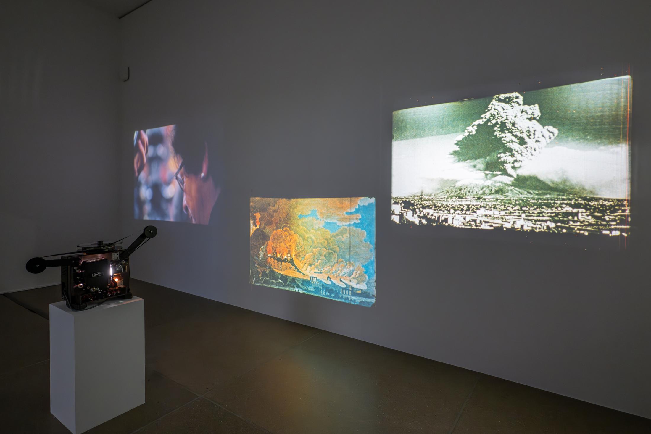 Exhibition View Solo Show Pauline Julier «A Single Universe; view on Pauline Julier, Neapolitan Tryptich, 2017-2019, 16mm-Film, Loop» at Aargauer Kunsthaus, Aarau, 2024 / Photo: ullmann.photography / Courtesy: The artist and Aargauer Kunsthaus