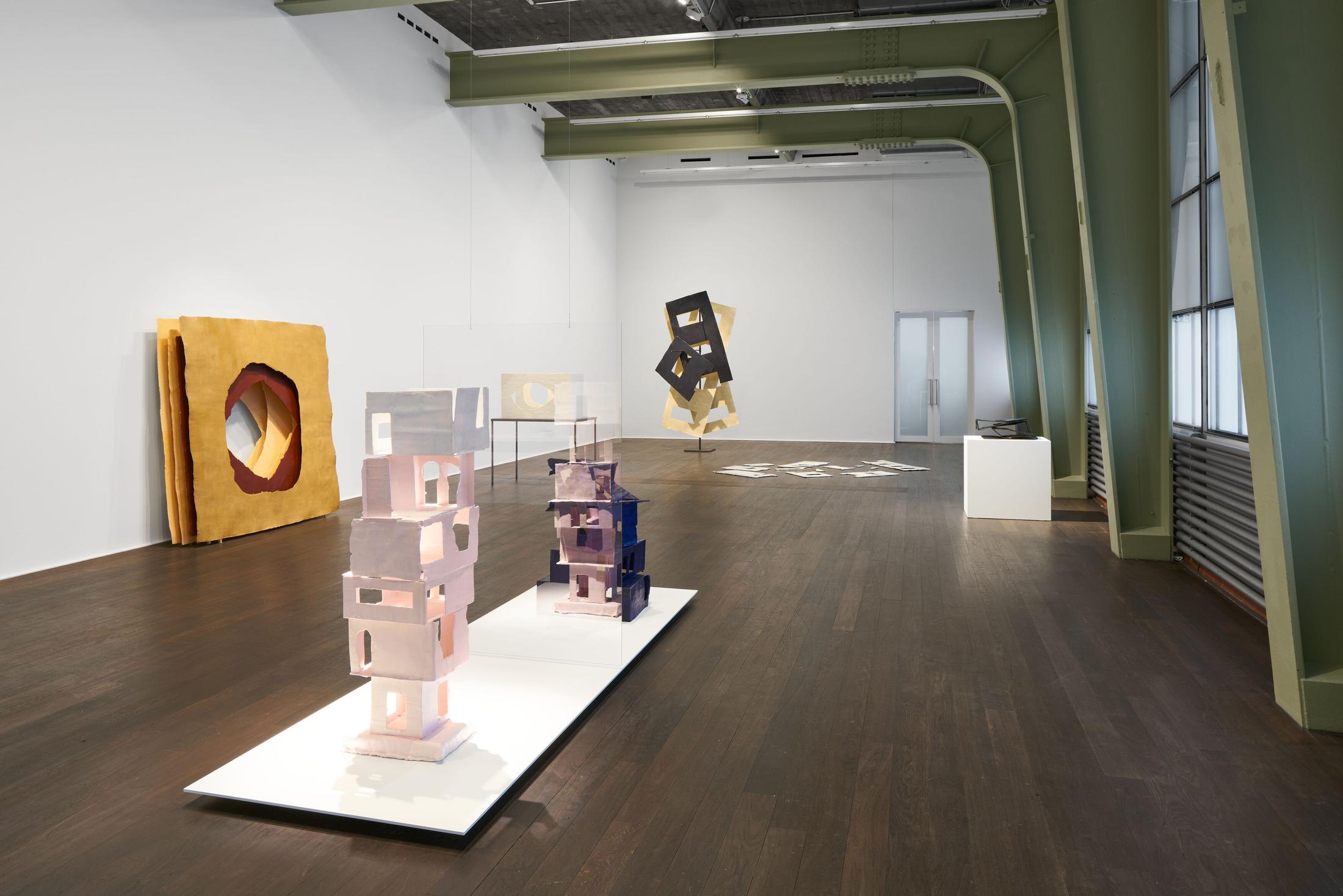 Exhibition View Solo Show «Rachel Khedoori» at Hauser & Wirth, Zurich, 2025 / Photo: Jon Etter / Courtesy: the artist and Hauser & Wirth